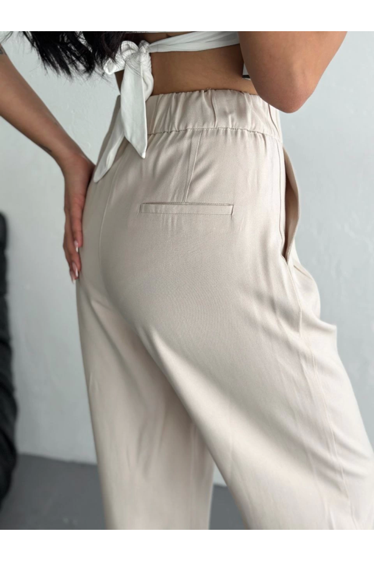 Yüksel Bel Rahat Paça Pantalon - Kırık Beyaz