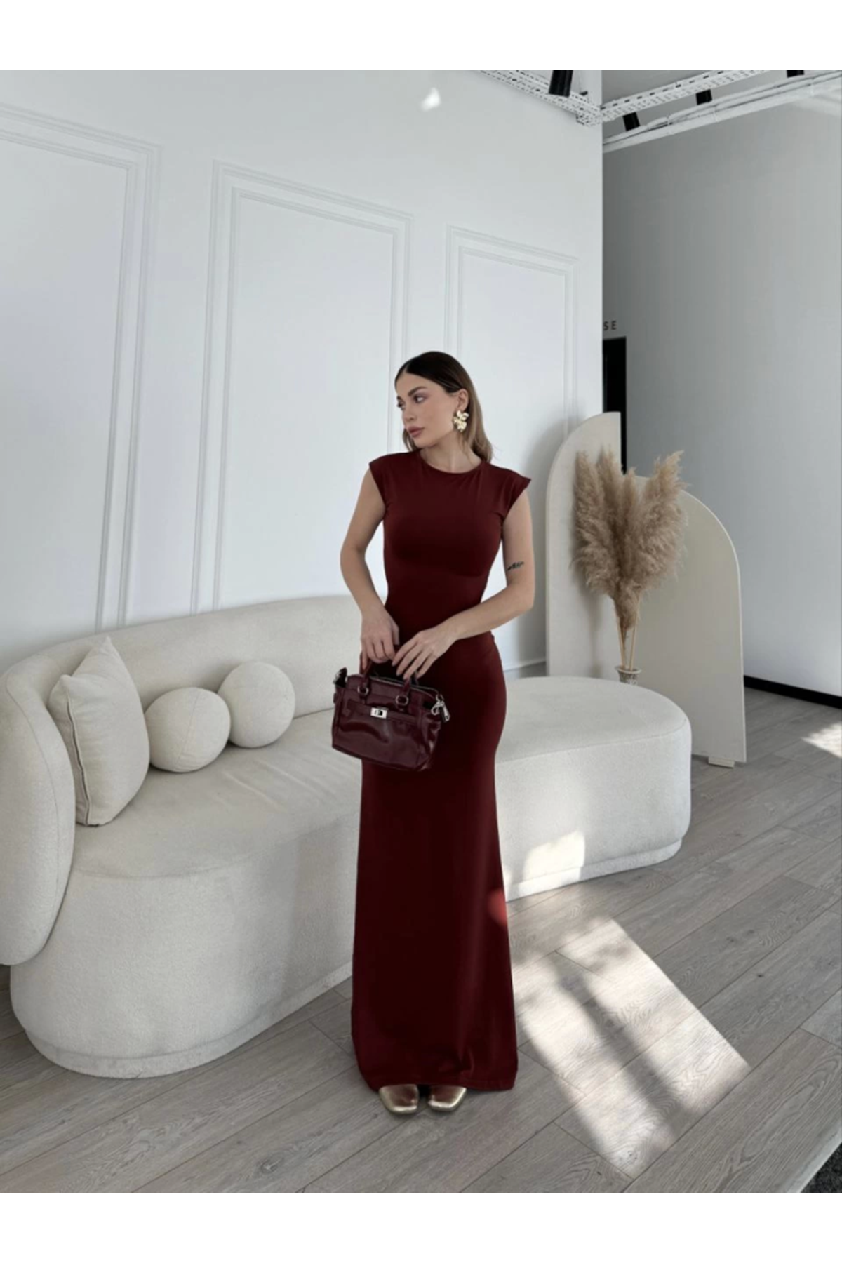 Kolsuz Uzun Likralı Elbise - Bordo