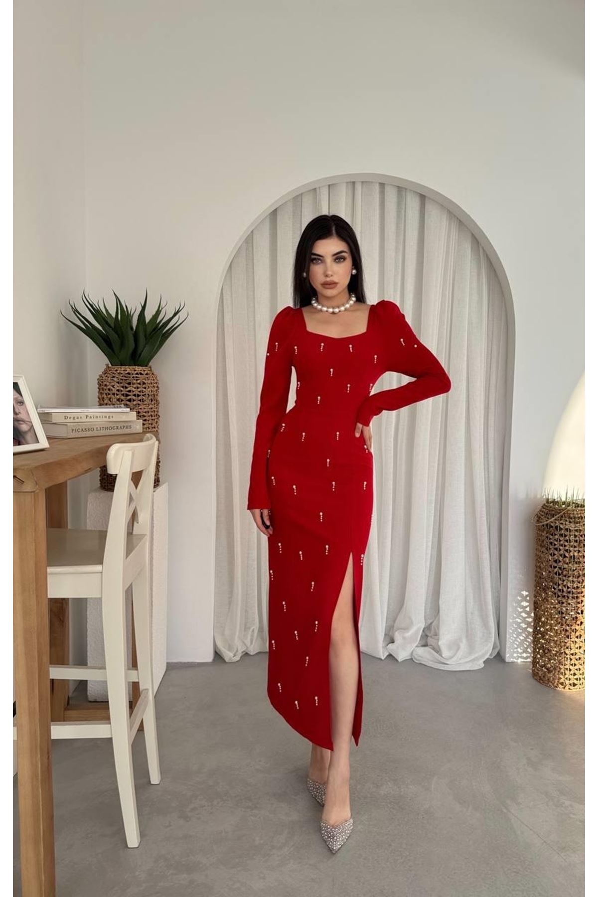 Akit İnci Detaylı Elbise