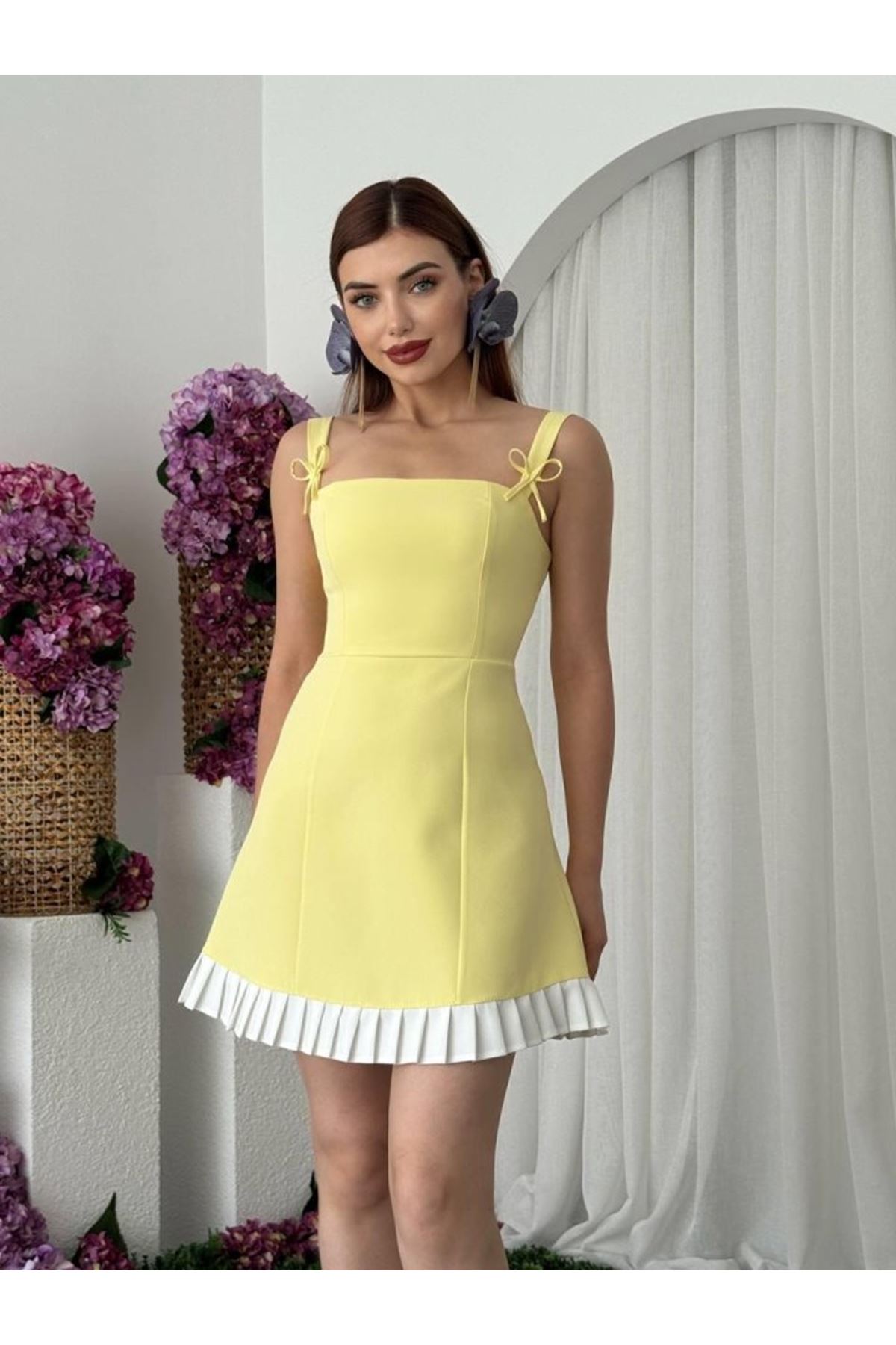 Steel Fiyonk Detay Elbise