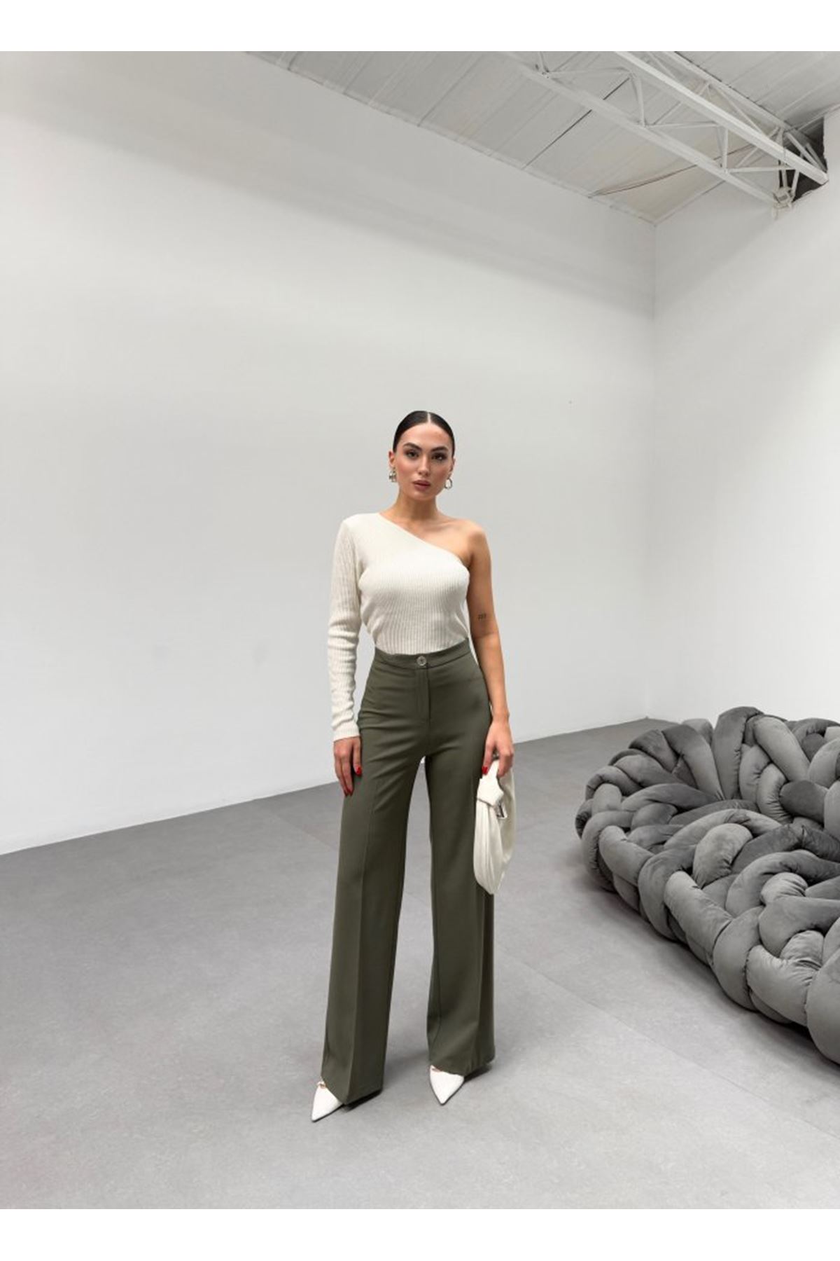 230 Gr Poly Viscose Lycra Metal Düğme Palazzo Pantolon