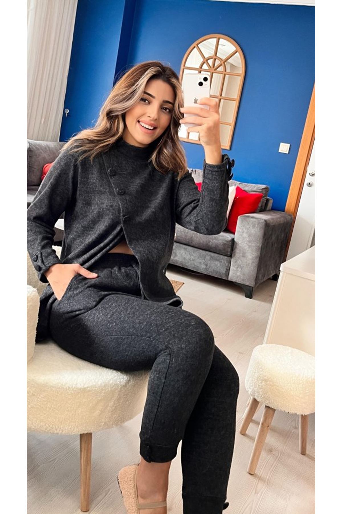 Kadın Uzun Kollu Balıkçı Yaka önden Düğmeli Bluz Ve Pantolon Yumoş Ikili Takım