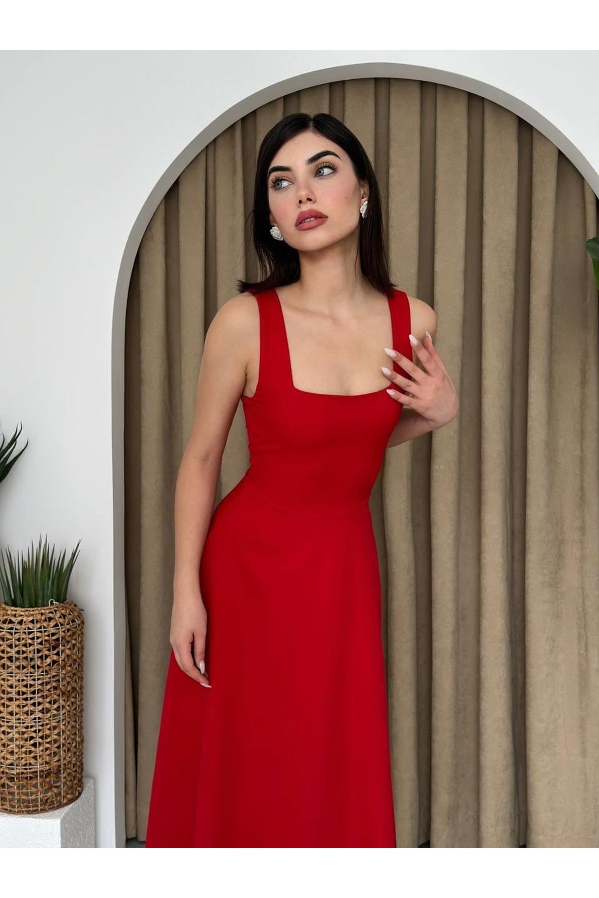 Neapolitan Askılı Elbise