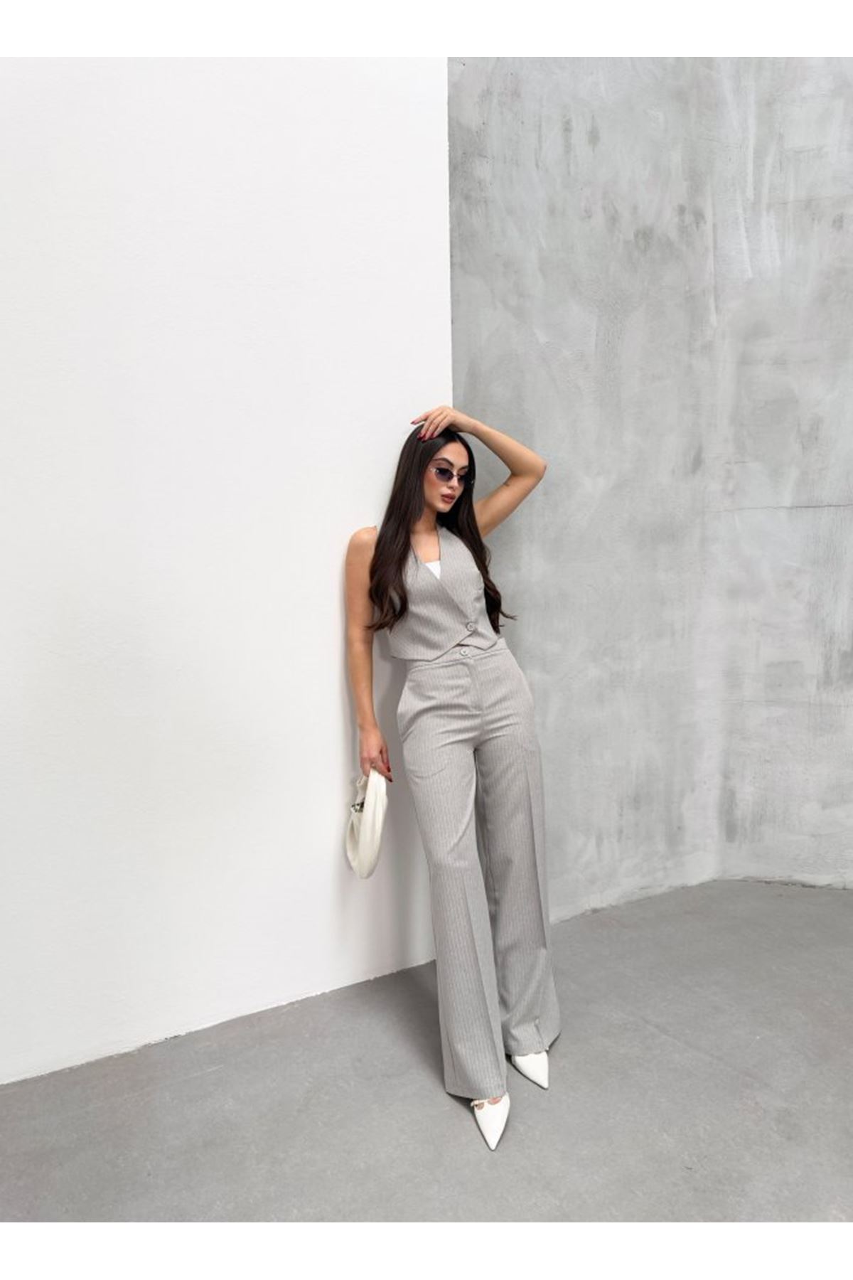 Toskana Çi̇zgi̇li̇ Kruvaze Yaka Tek Düğmeli̇ Yelek Pantolon Takim