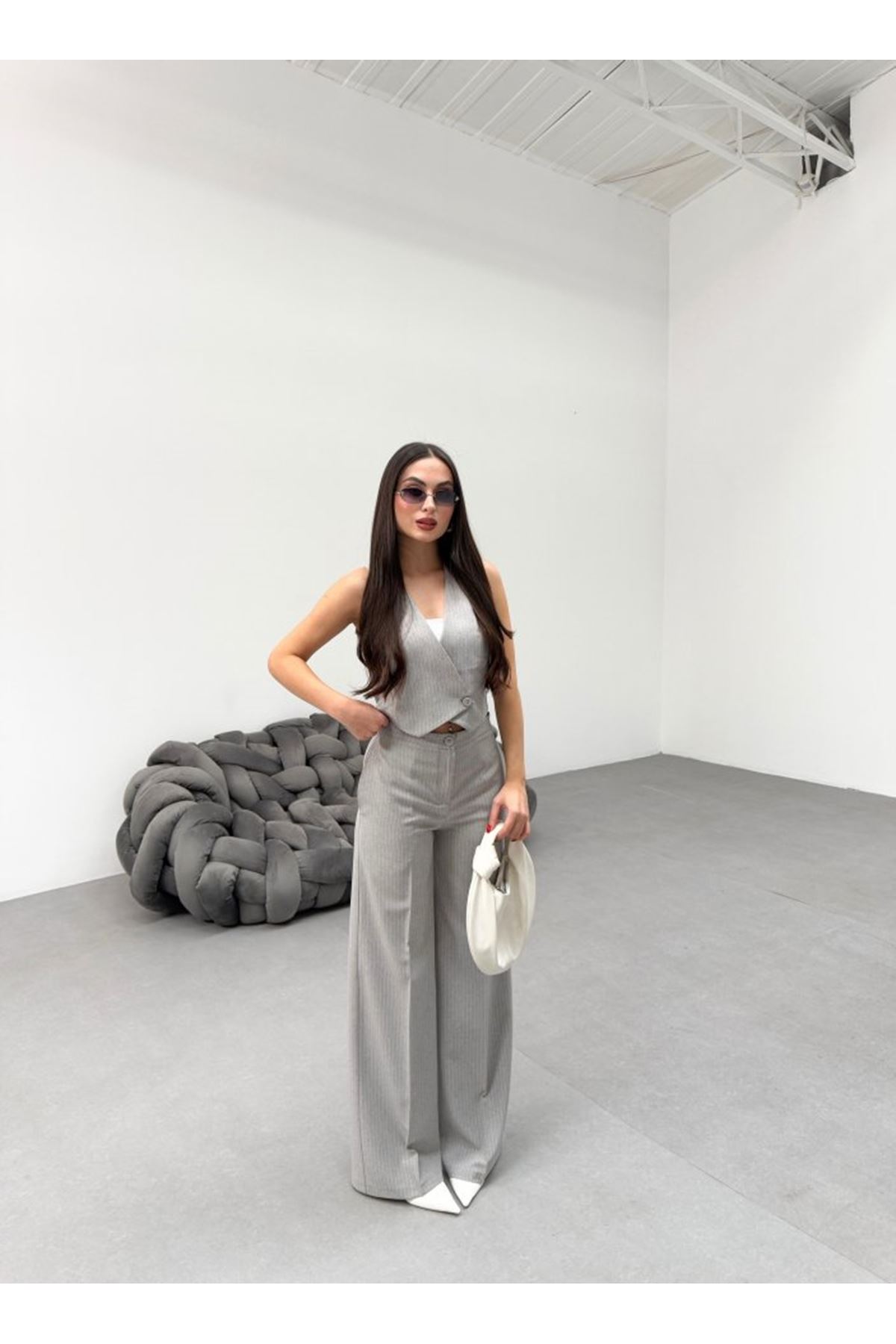 Toskana Çi̇zgi̇li̇ Kruvaze Yaka Tek Düğmeli̇ Yelek Pantolon Takim