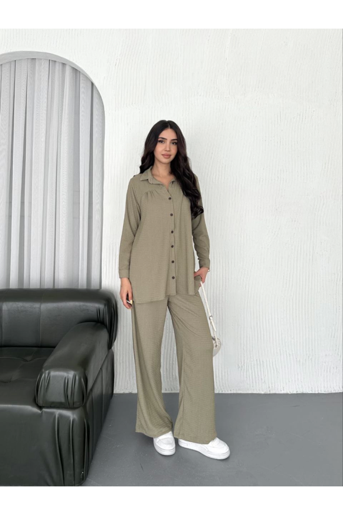 Yakalı Düğmeli Uzun Kollu Gömlek Pantolon Ikili Takım - Bej