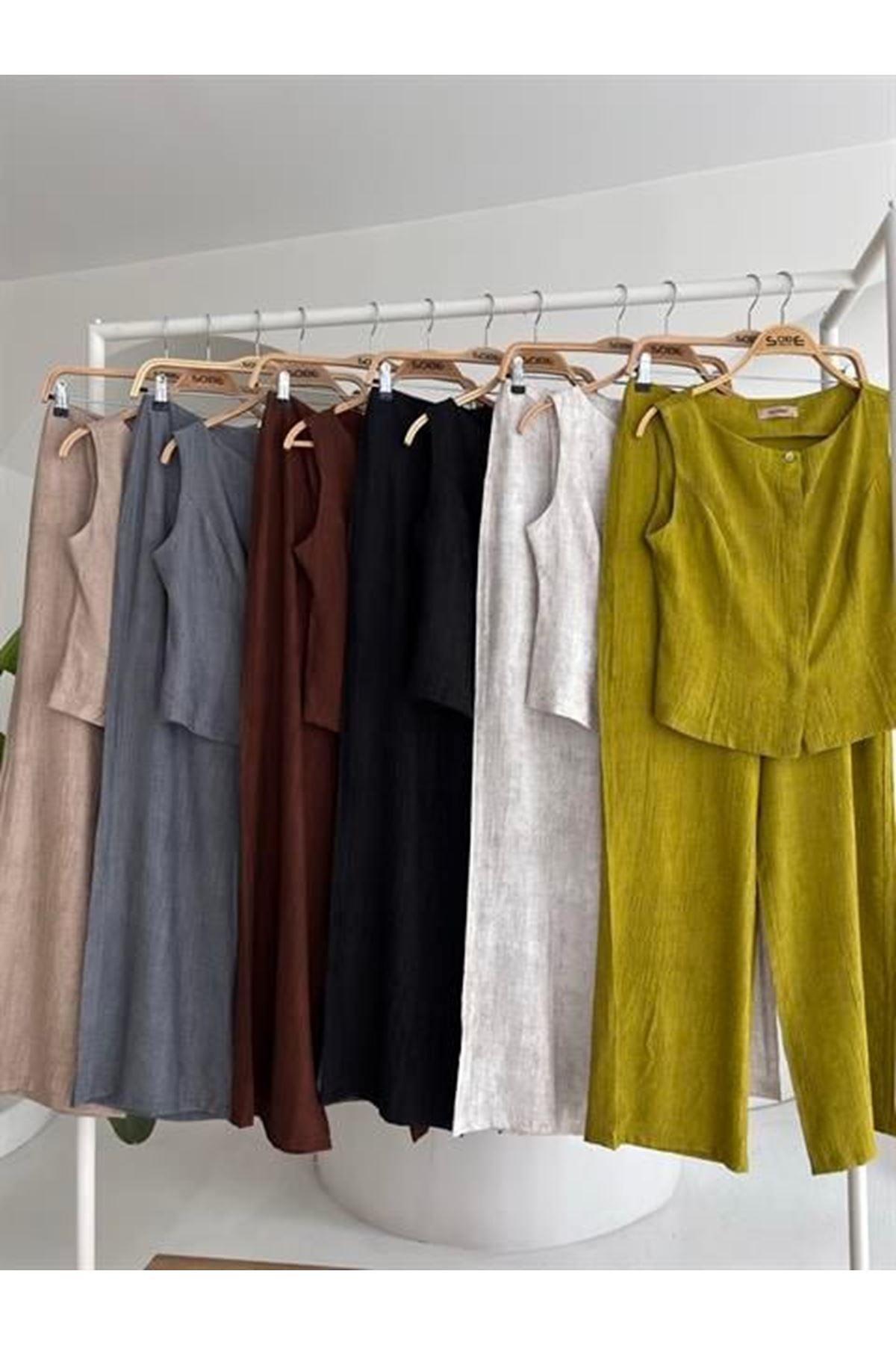 Sıfır Kollu Bluz Batik Desenli Pantolon İkili Takım 10181-08