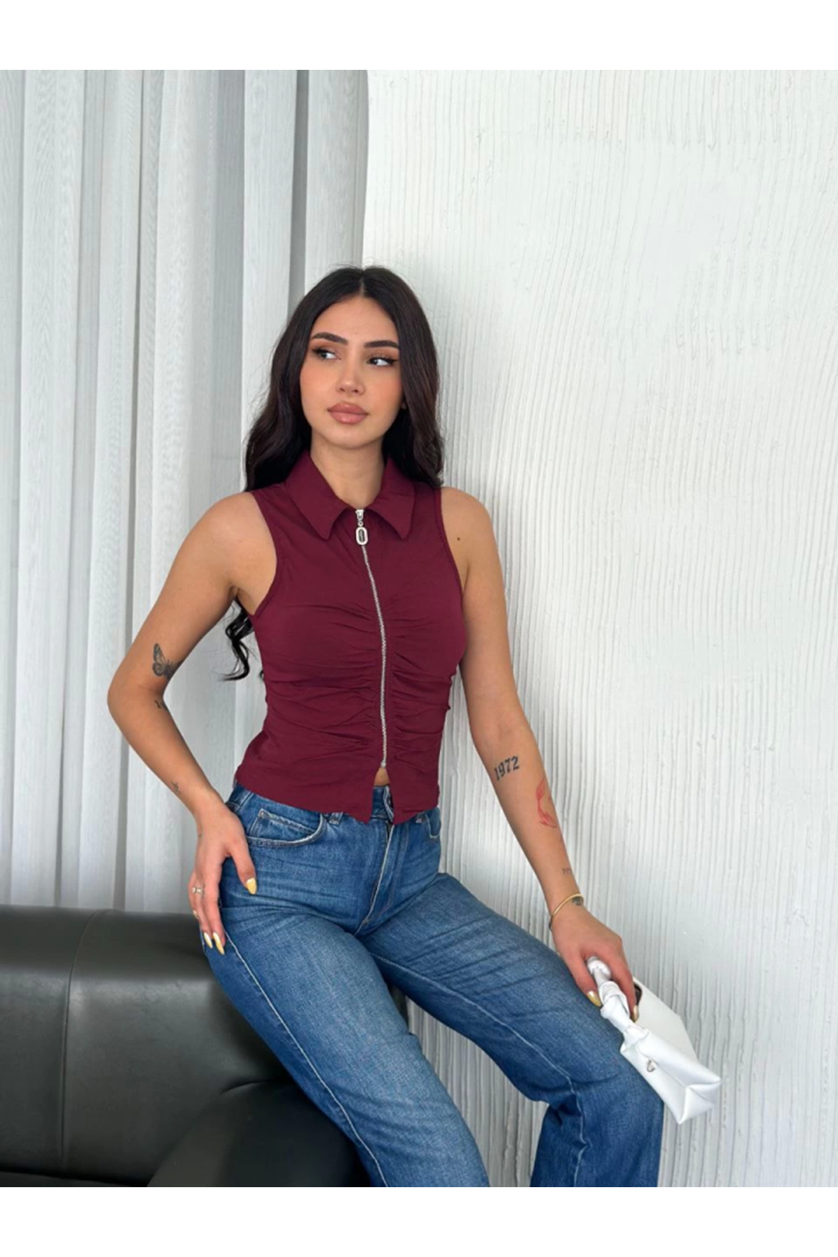 Yakalı Tam Fermuarlı Kolsuz Bluz - Bordo