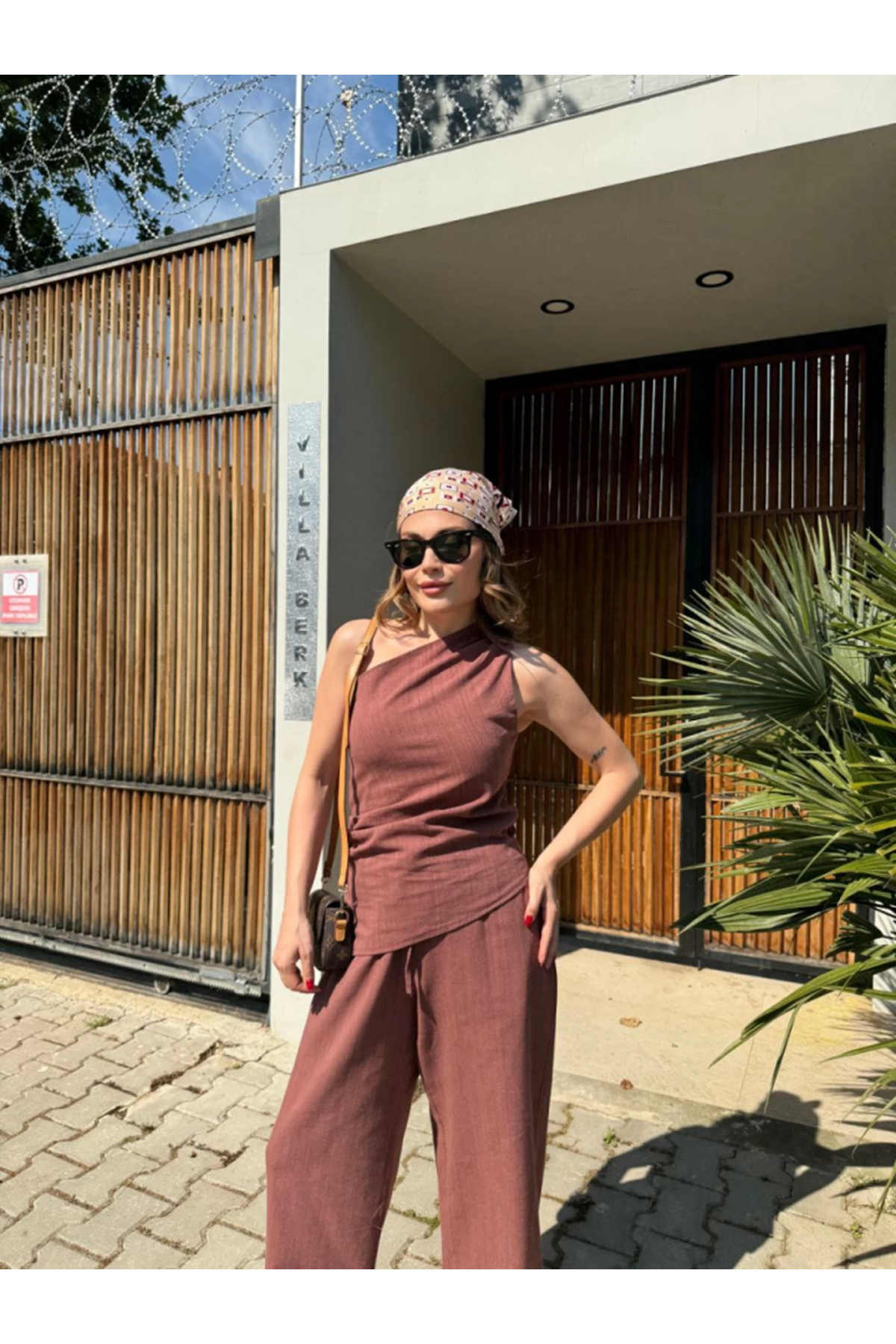 Keten Asimetrik Tek Omuzlu Bluz Pantalon Takım- Bordo