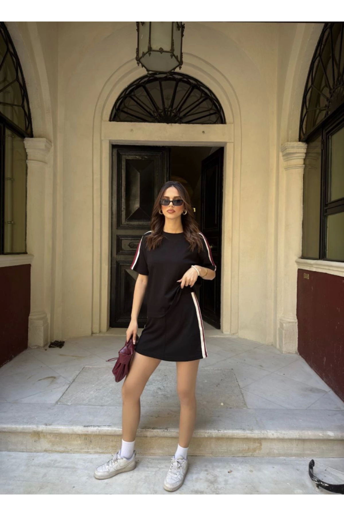 Osy Modal Yumuşak Dokulu Kumaş Parçalı Bisiklet Yaka T-shirt Mini Şortlu Etek İkili Takım - Siyah