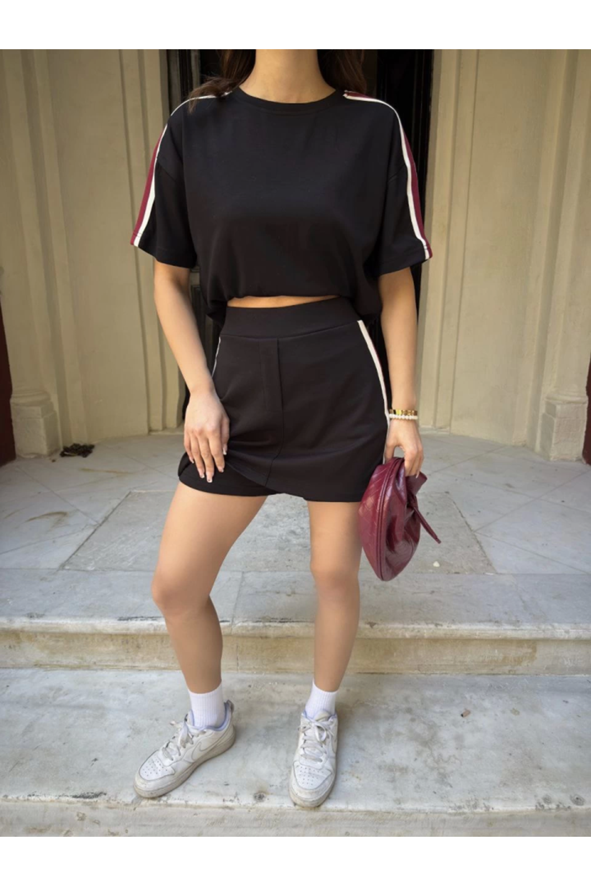 Osy Modal Yumuşak Dokulu Kumaş Parçalı Bisiklet Yaka T-shirt Mini Şortlu Etek İkili Takım - Siyah