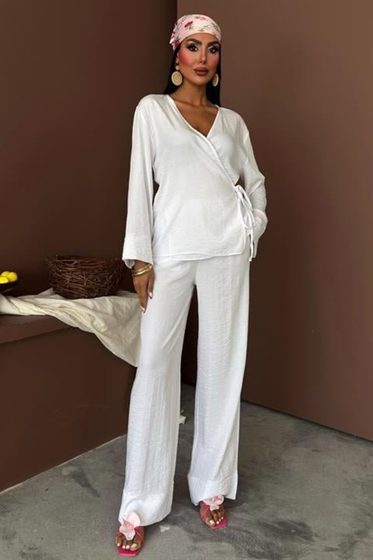 Kruvaze Model Klasik Pantolonlu Çupra Keten Takım 10191