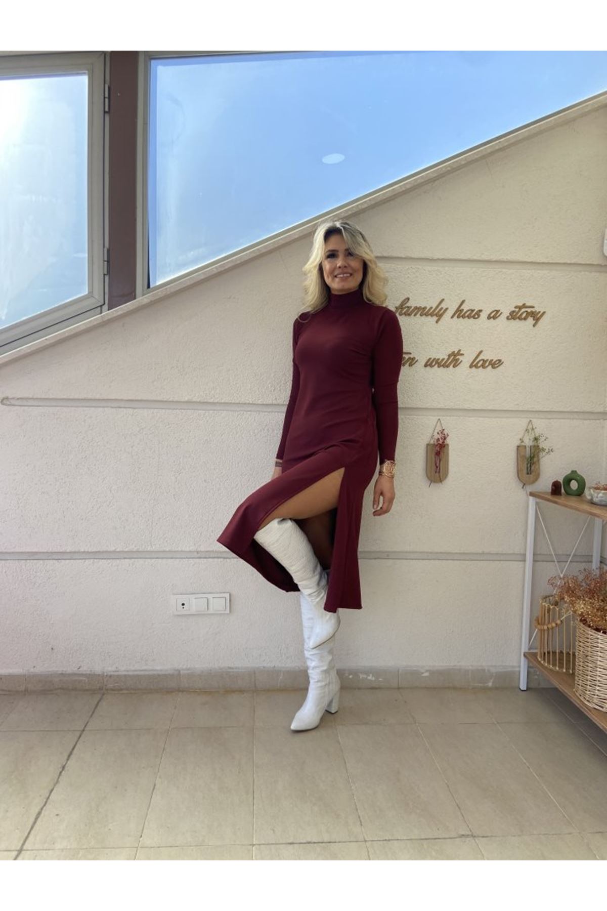 Kadın Uzun Kollu Balıkçı Yaka Derin Yırtmaç Detay Krep Elbise