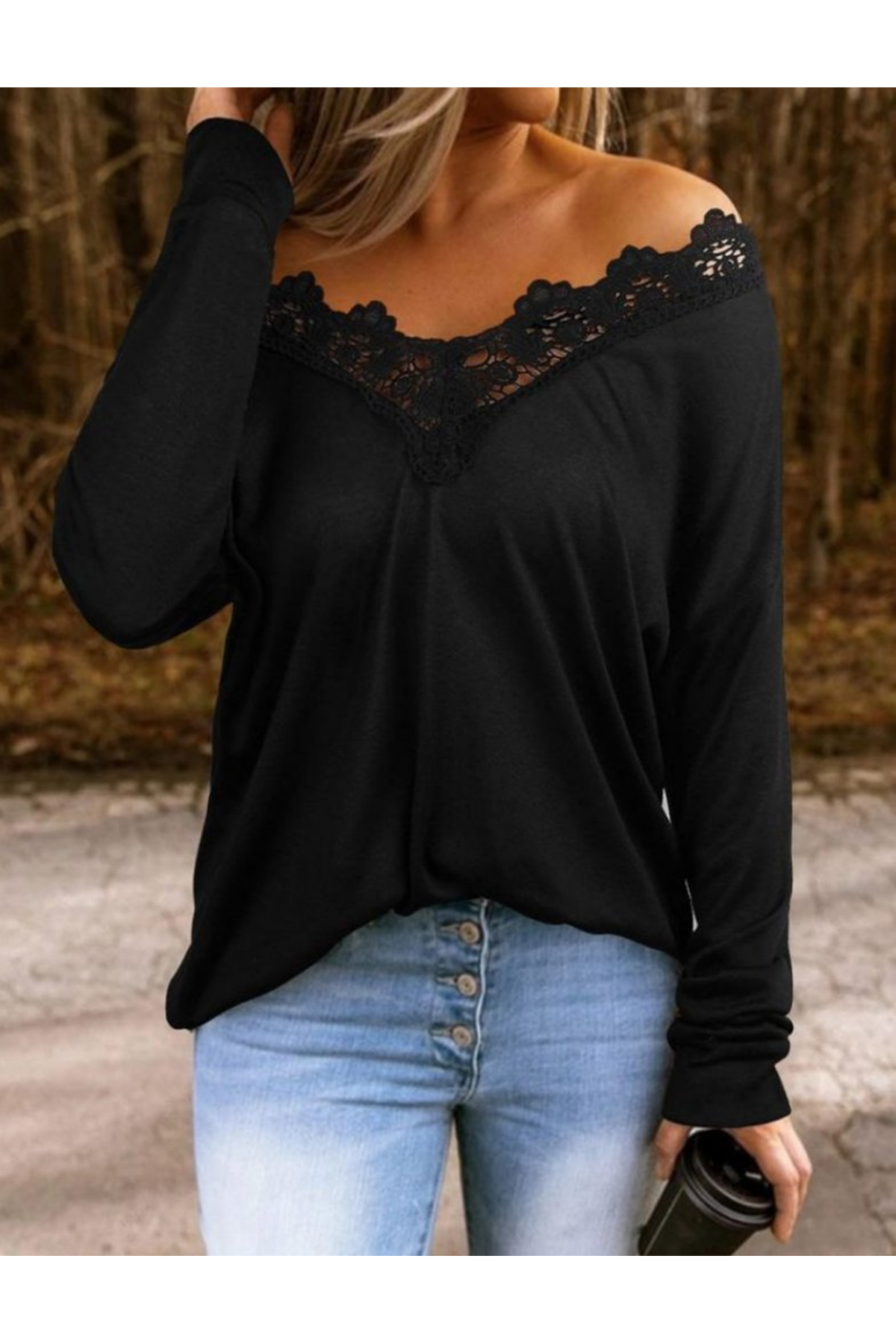 Kadın Uzun Kollu Yaka Güpür Detay Viskon Bluz