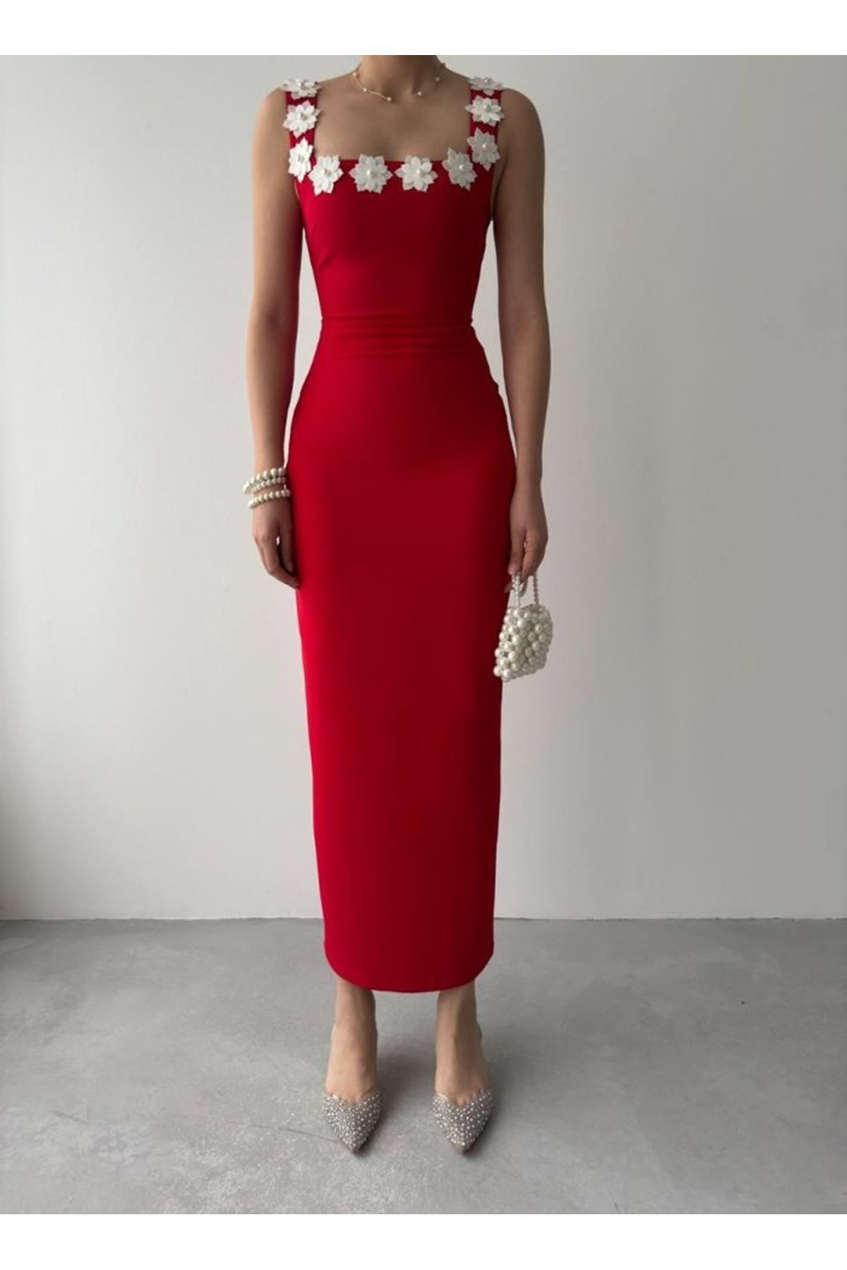 Mıng Çiçek Detaylı Elbise