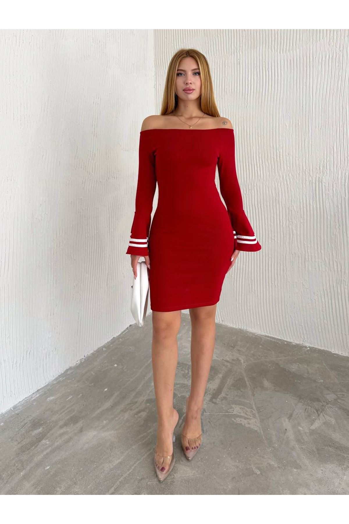 Kadın Akrilik Kumaş Ispanyol Kol Madonna Yaka Mini Elbise