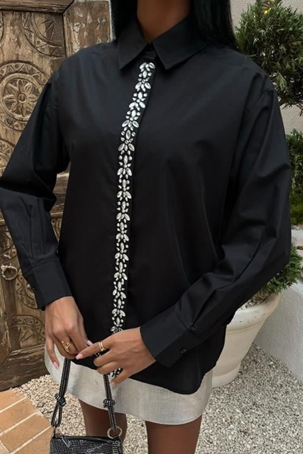 Önü Şerit Taşlı Gömlek 3448