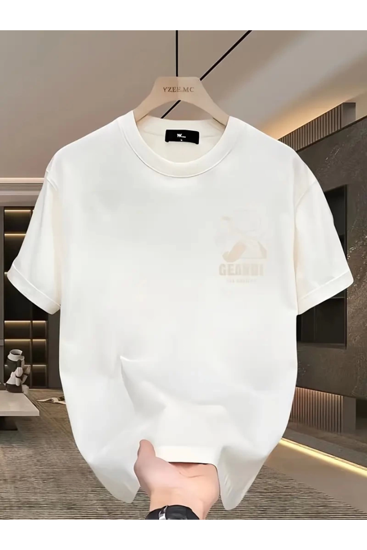 Geniş Kesim Pamuklu Tişört - GANDHI The Project Baskılı, Beyaz, Rahat Kesim, Kısa Kollu, Günlük Kıyafet, Her Gün Giyilebilecek Tişört- Beyaz