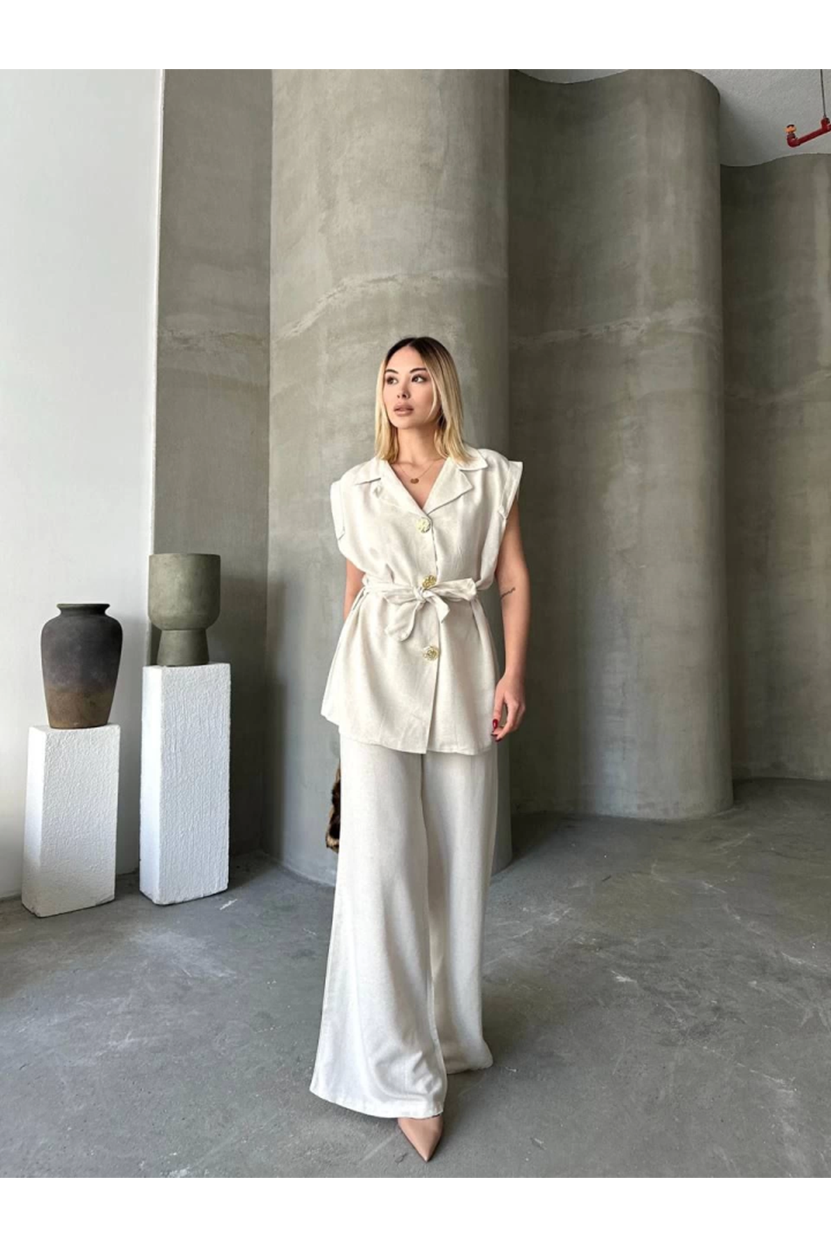 Keten Sıfır Kol Kuşaklı Ceket Pantolon Ikili Takım - Beyaz