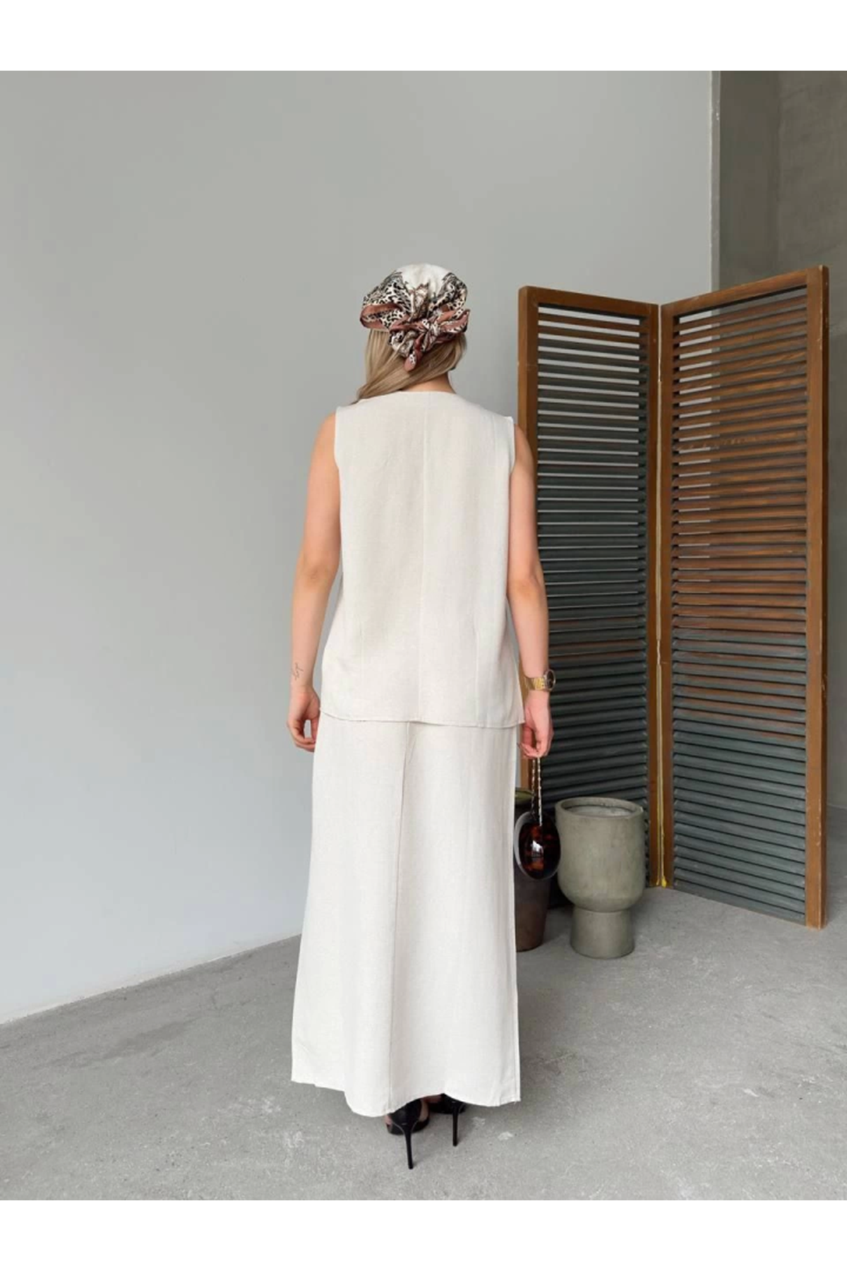 Keten Kolsuz Hırka Etek Ikili Takım- Beyaz