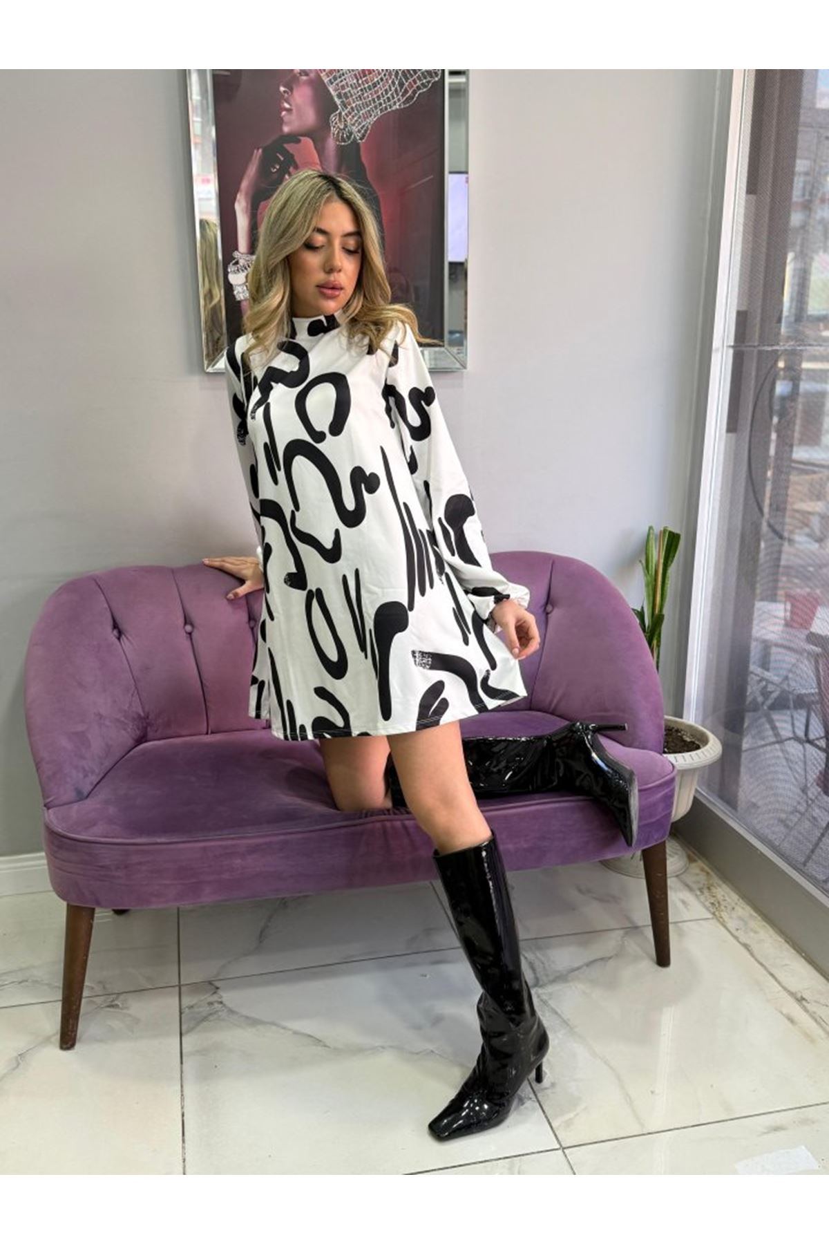 Kadın Uzun Kollu Yarı Balıkçı Yaka Desenli Kısa Dalgıç Elbise