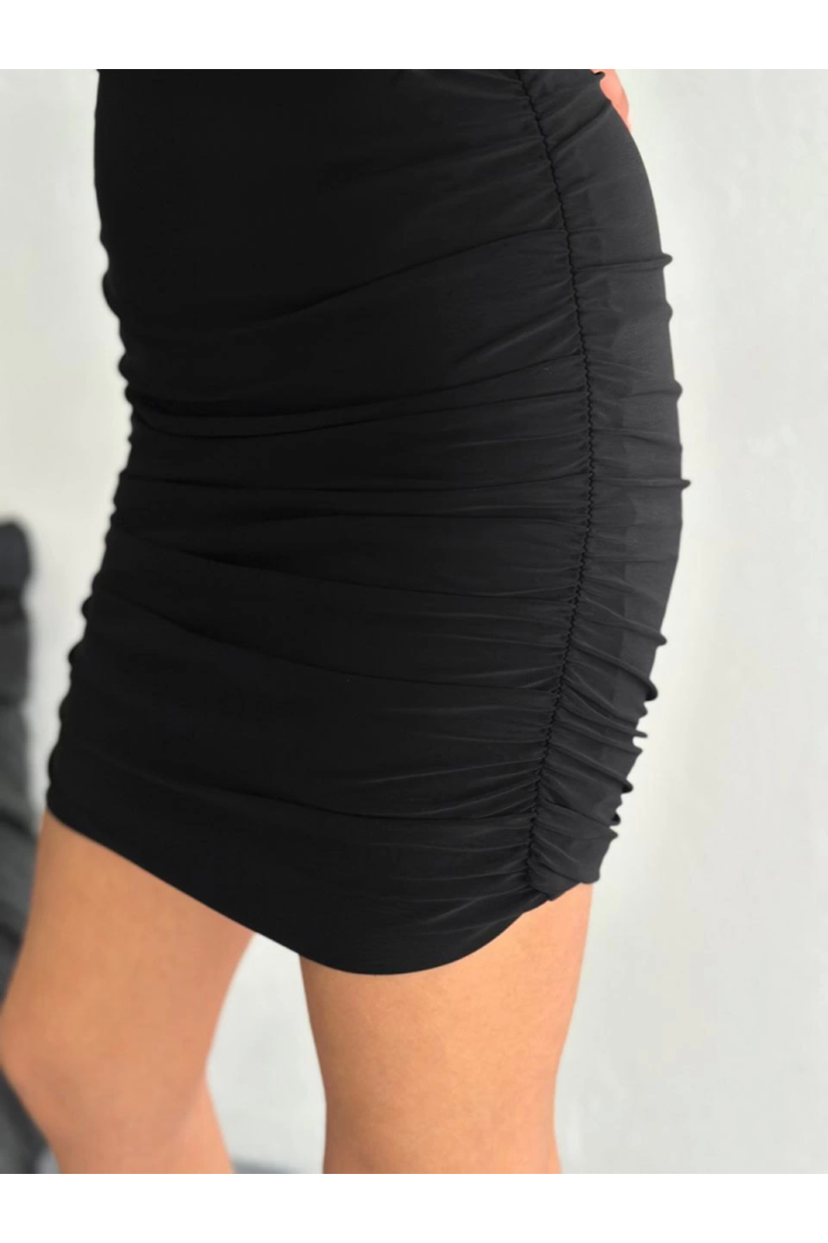 Göğüs Ve Yanlar Dekolteli Kolsuz Boy Elbise - Siyah