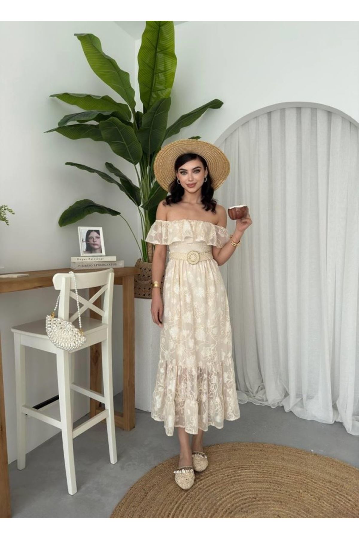 Reget Kemerli Elbise