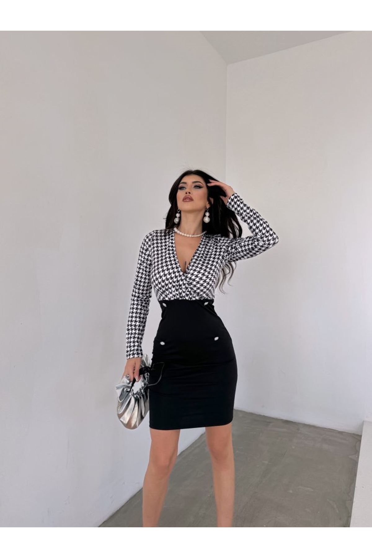 Kadın Uzun Kollu Kruvaze Yaka üst Kazayağı Desen Düğme Detaylı Dalgıç Elbise