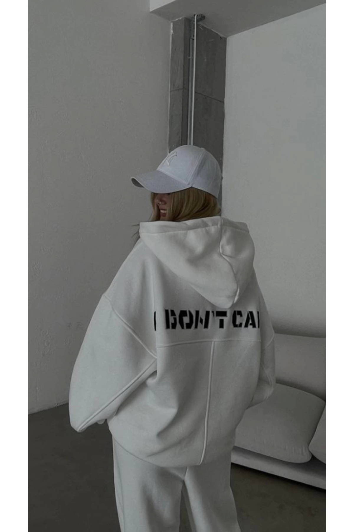 Nakış İşlemeli Üç İplik Sweat Takım- Beyaz