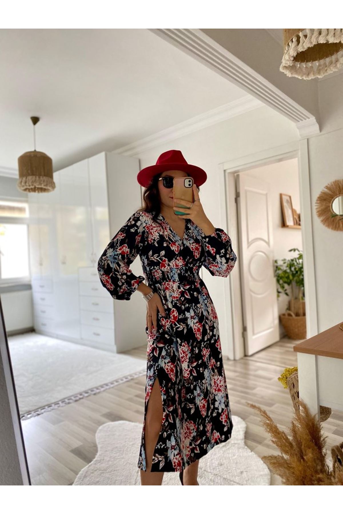 Kadın Uzun Kollu Kruvaze Yaka Beli Lastikli Yandan Yırtmaçlı Desenli Dalgıç Elbise