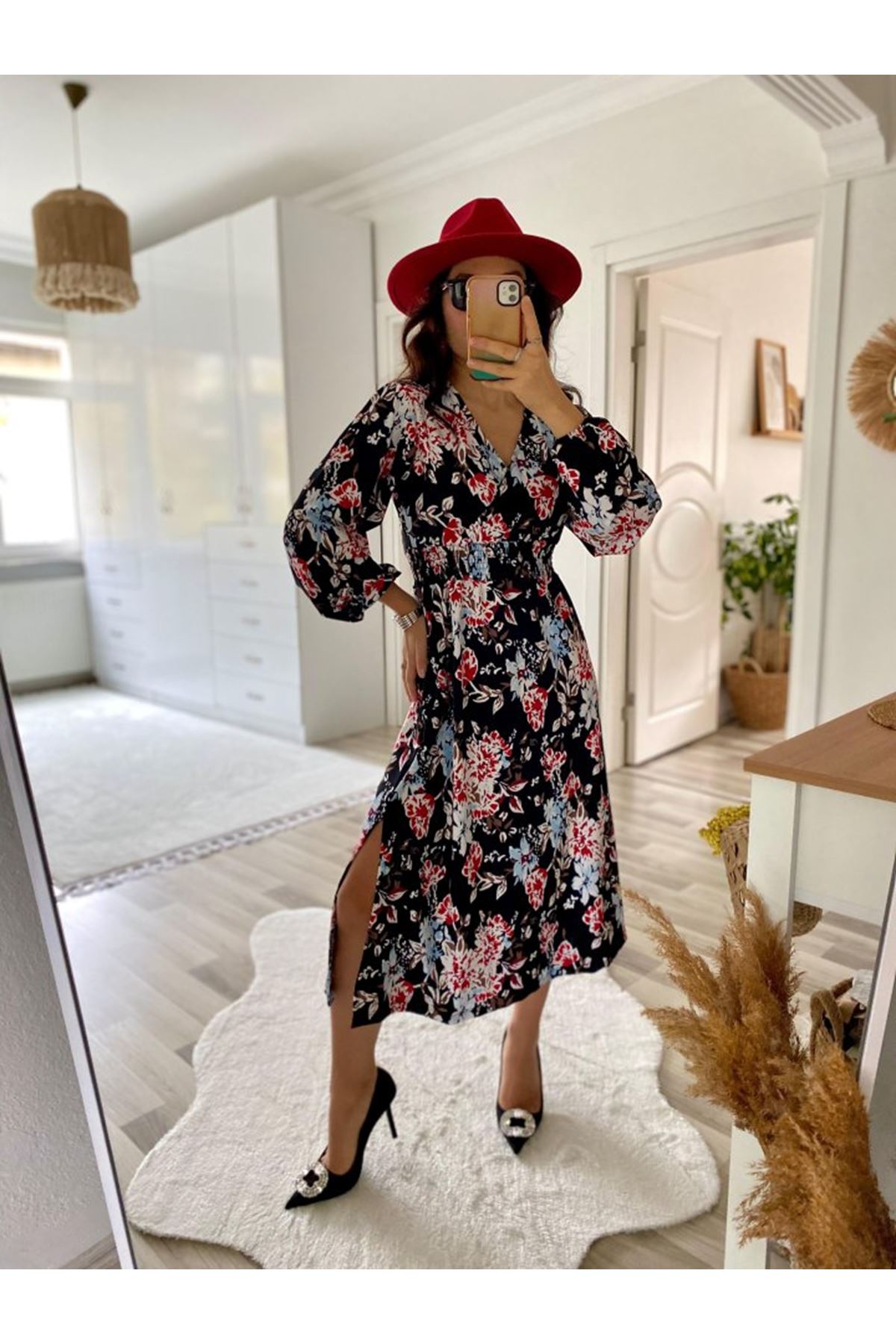 Kadın Uzun Kollu Kruvaze Yaka Beli Lastikli Yandan Yırtmaçlı Desenli Dalgıç Elbise