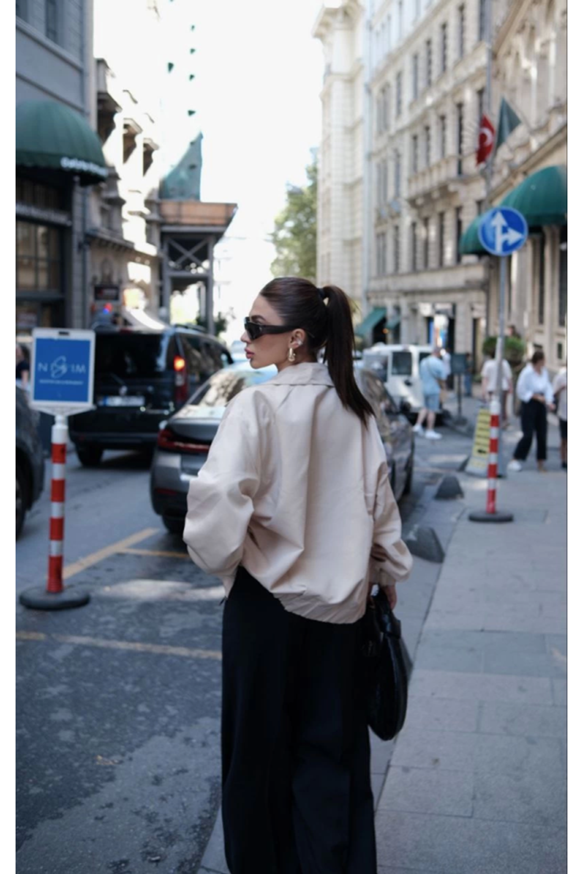 Fermuarlı Gömlek Yaka Bomber Ceket - Beyaz