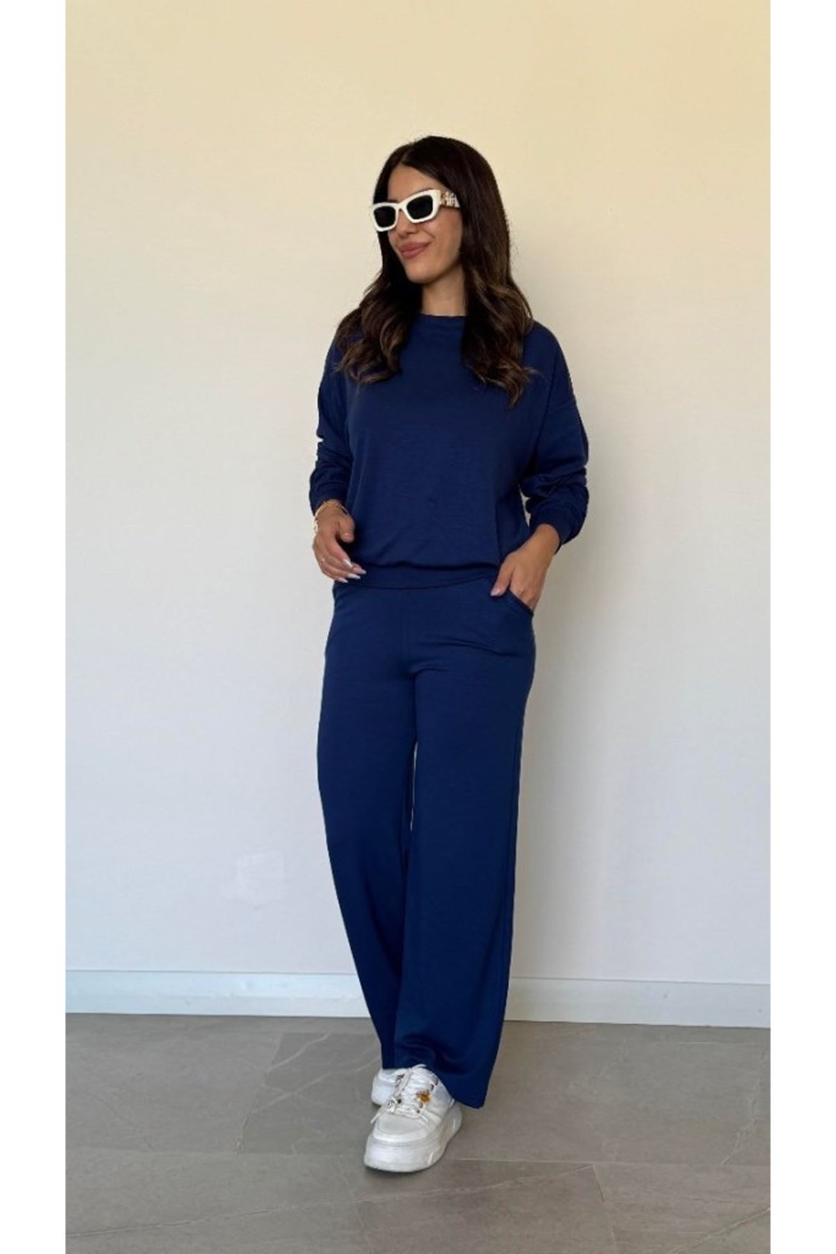 Kadın Uzun Kollu Bisiklet Yaka Viskon Iki Iplik Bluz Ve Pantolon Ikili Takım