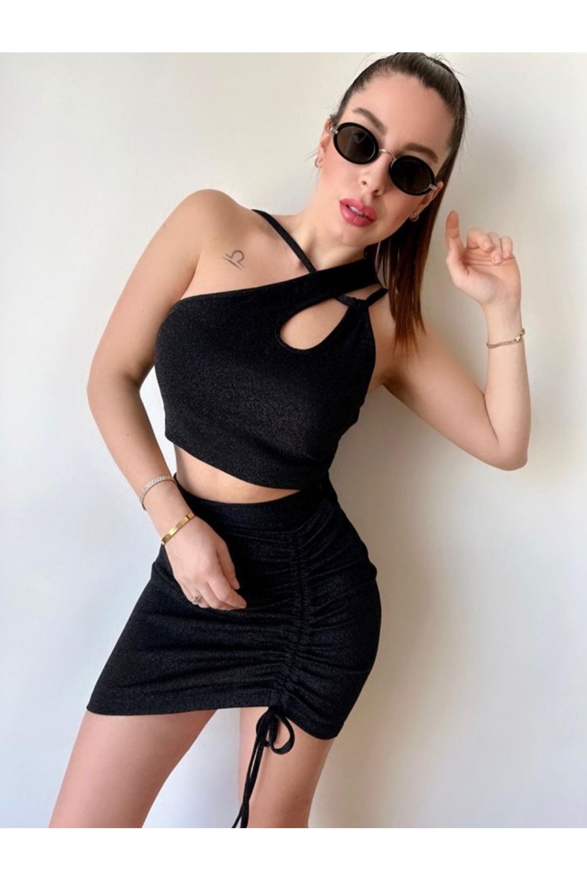 Kadın Asimetrik Yaka Detay Crop Ve Yüksek Bel Mini Etek Ikili Takim