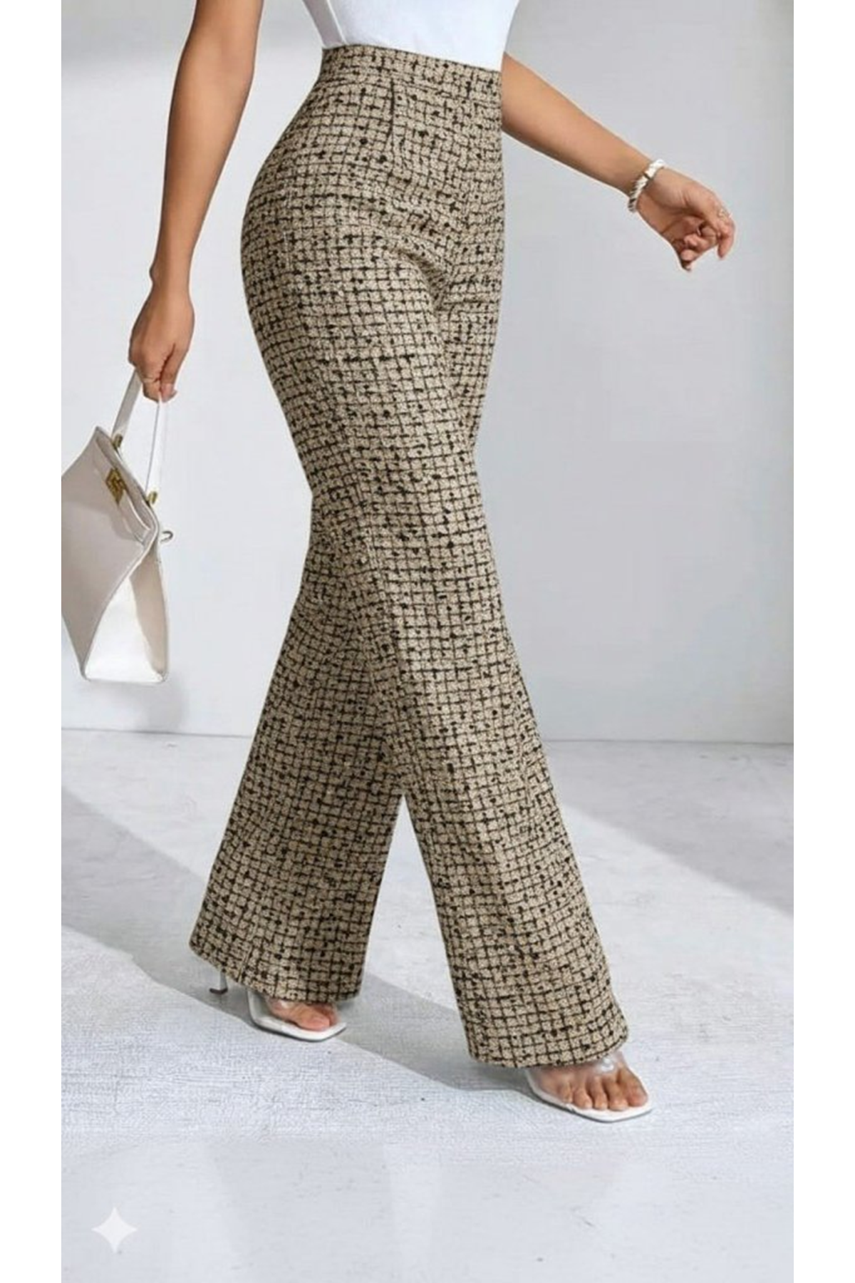 Kadın Yüksek Bel Paçaya Doğru Geniş Dokuma Pantolon
