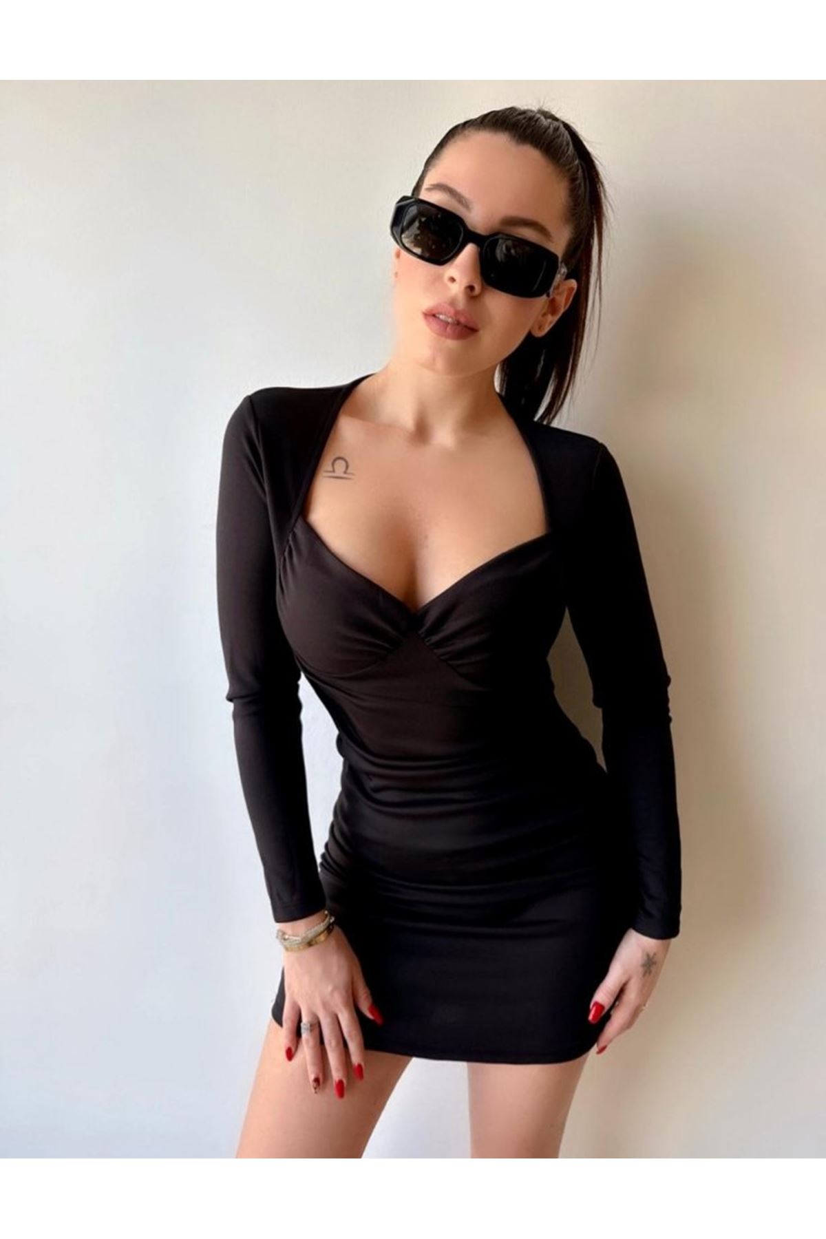 Kadın Kare Yaka Mini Elbise