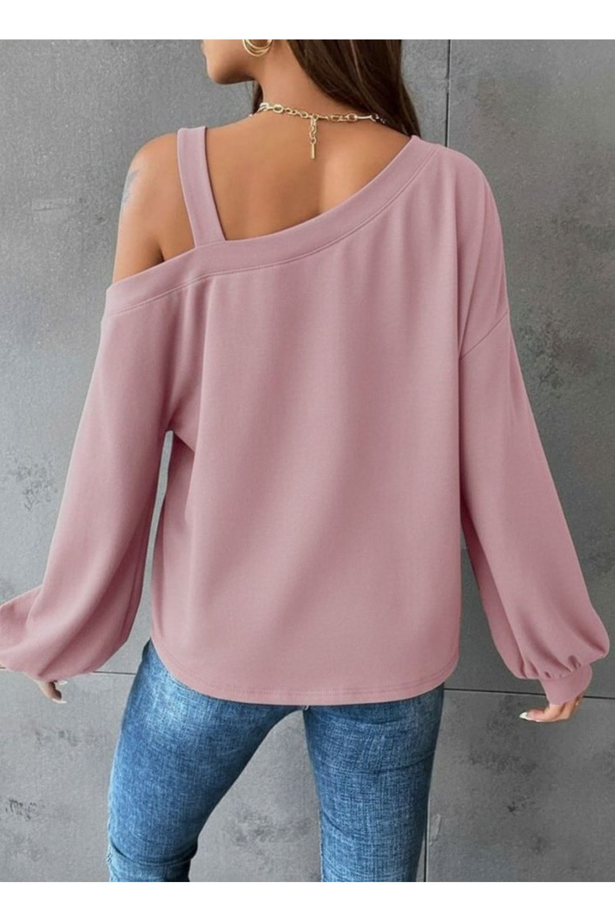 Kadın Uzun Kollu Tek Omuz Askı Detay Salaş Dalgıç Bluz