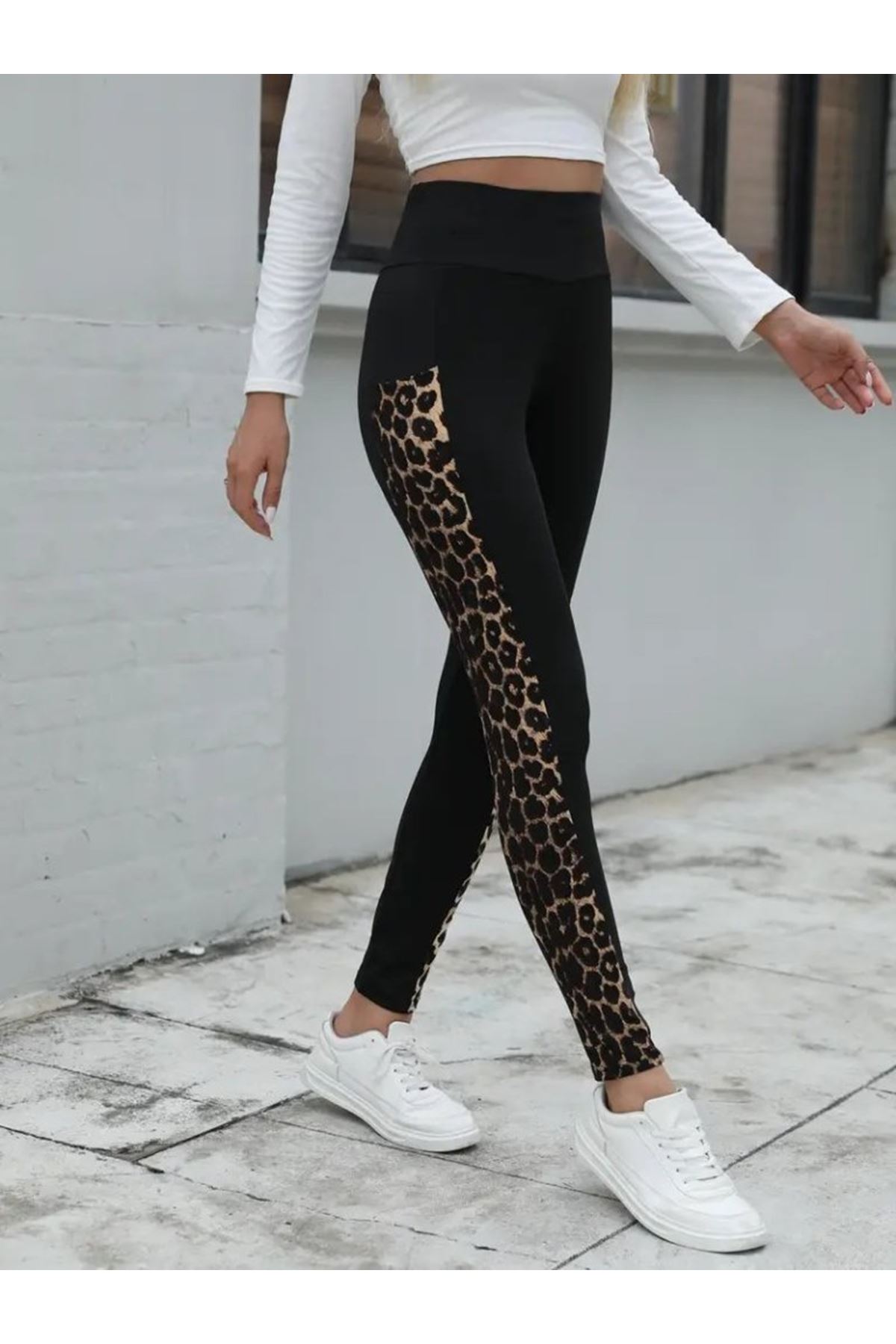Kadın Yüksek Bel Cep Detaylı Leopar Desenli Dalgıç Tayt