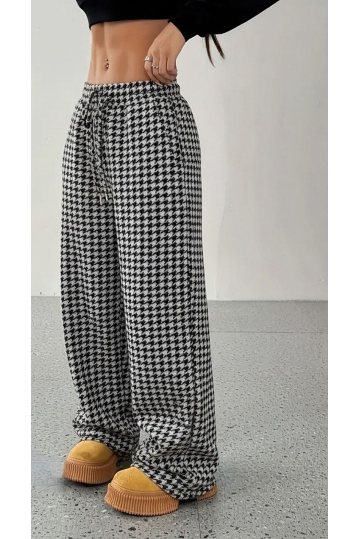 Kadın Yüksek Bel Lastikli Bağcıklı Geniş Kesim Kazayağı Dalgıç Pantolon