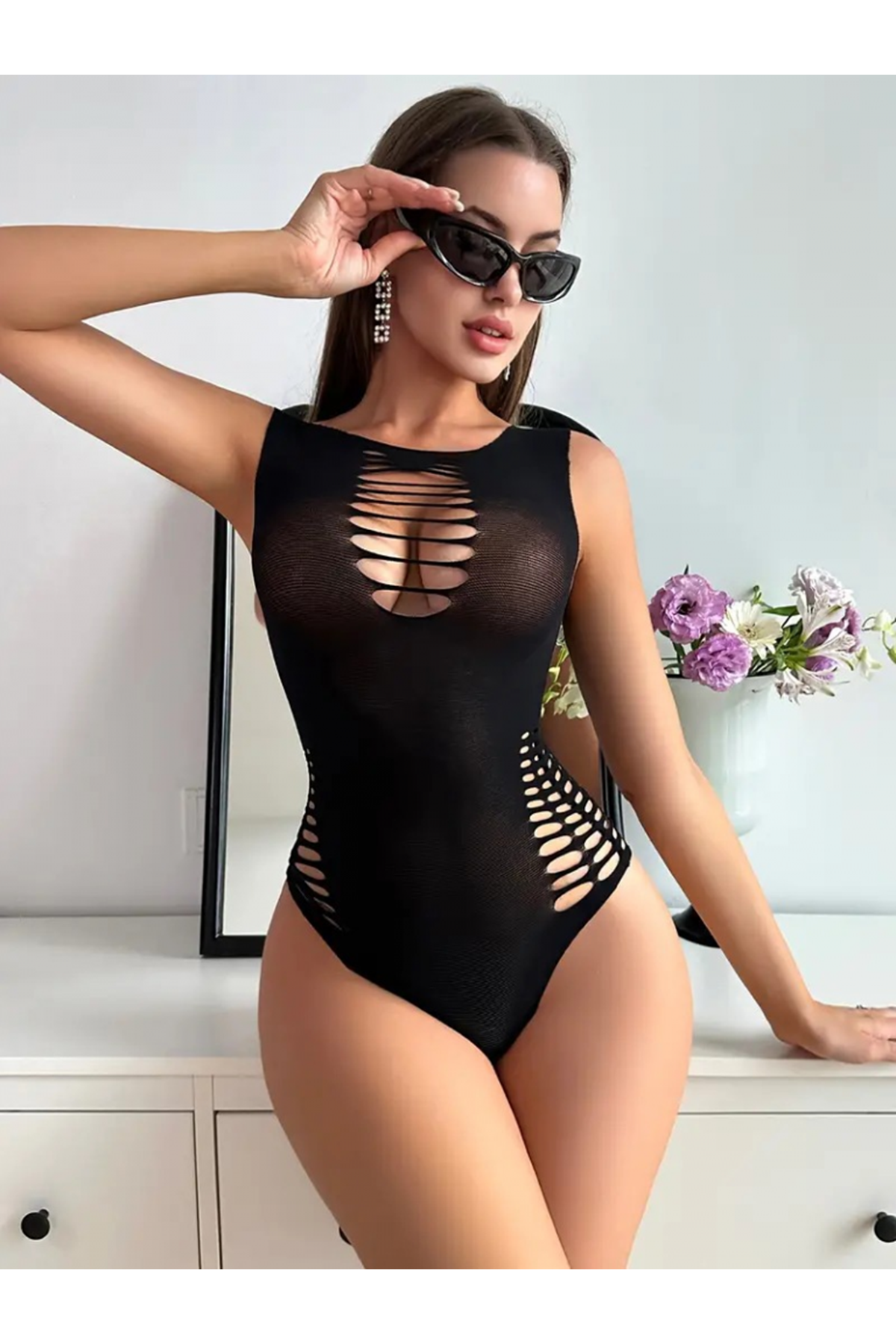 Kadın Sıfır Kol Göğüs, Sırt Ve Yanları Kesik Detay çıtçıtlı Viskon Bodysuit