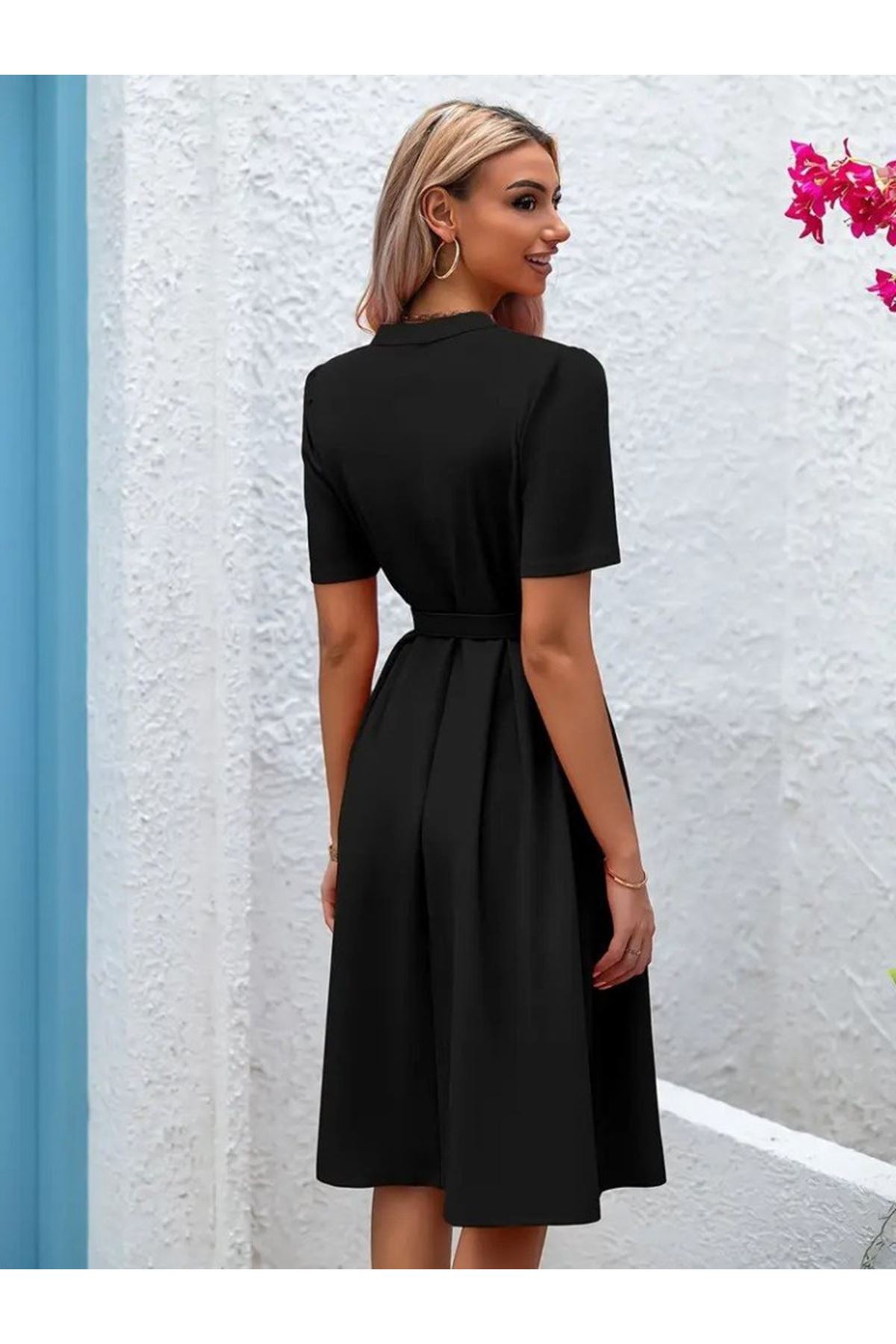 Kadın Kısa Kollu Düğmeli Ve Kemerli Atlas Elbise