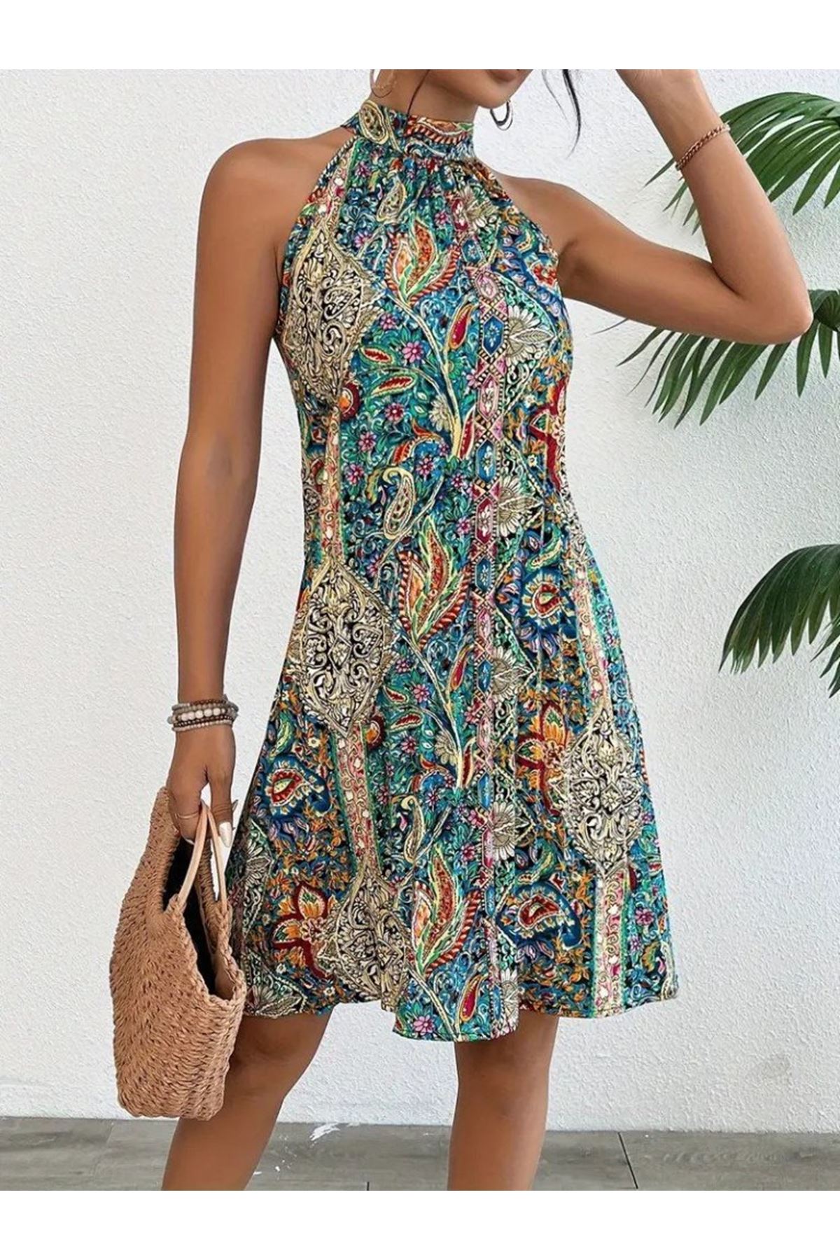 Kadın Sıfır Kol Boyundan Askılı Desenli Midi Süprem Elbise