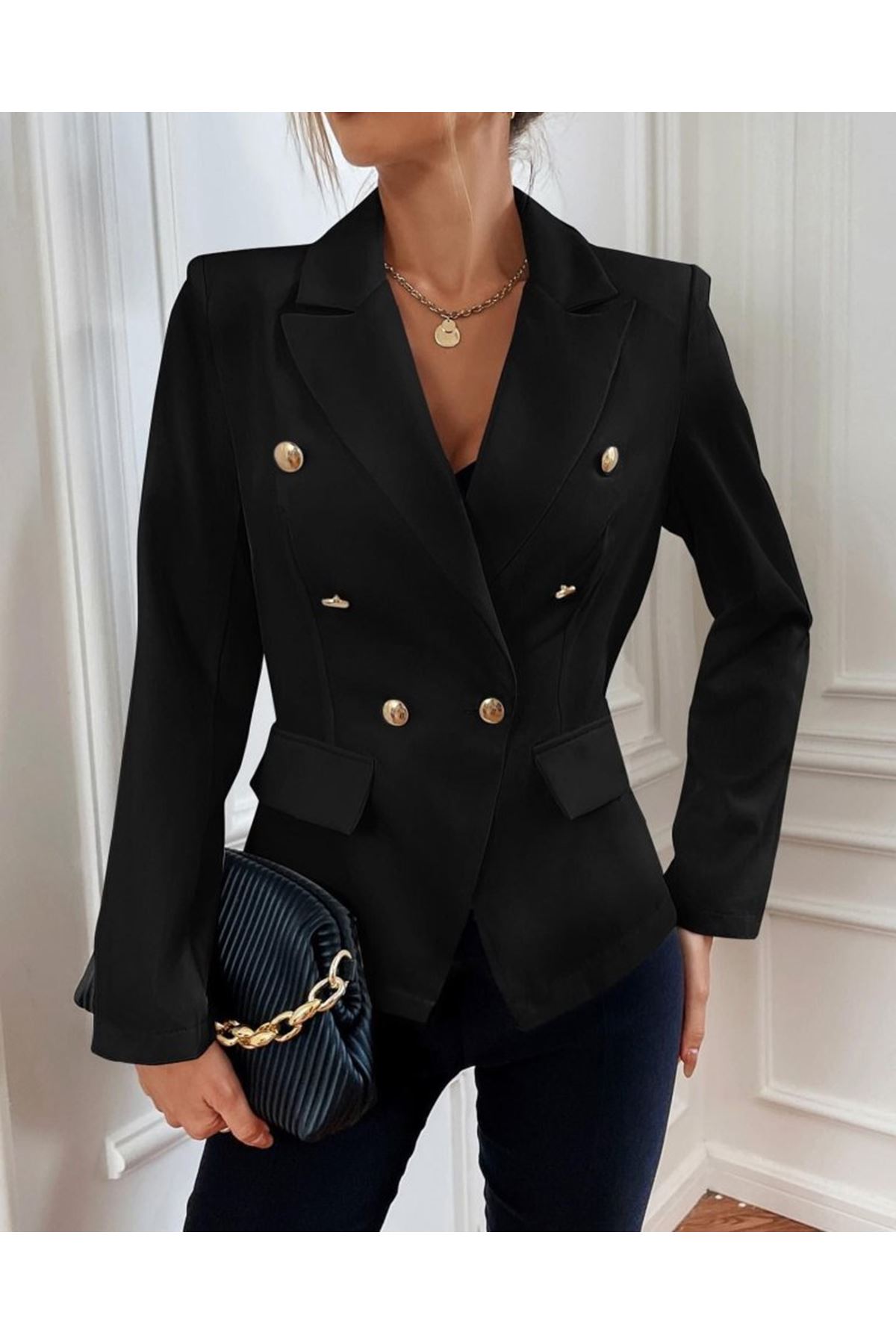 Kadın Uzun Kollu Yakalı önden Düğmeli Cep Detay Atlas Ceket