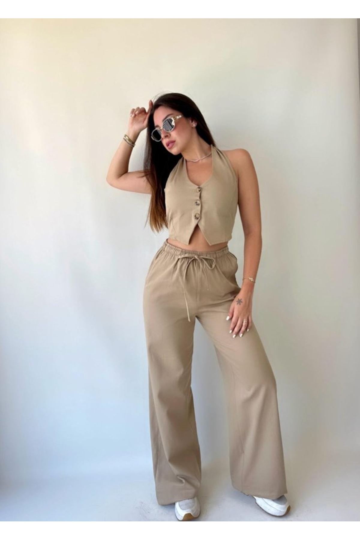 Kadın Gabardin Kumaş Boyundan Bağlamalı Yelek Bluz Salaş Pantolon İkili Takım