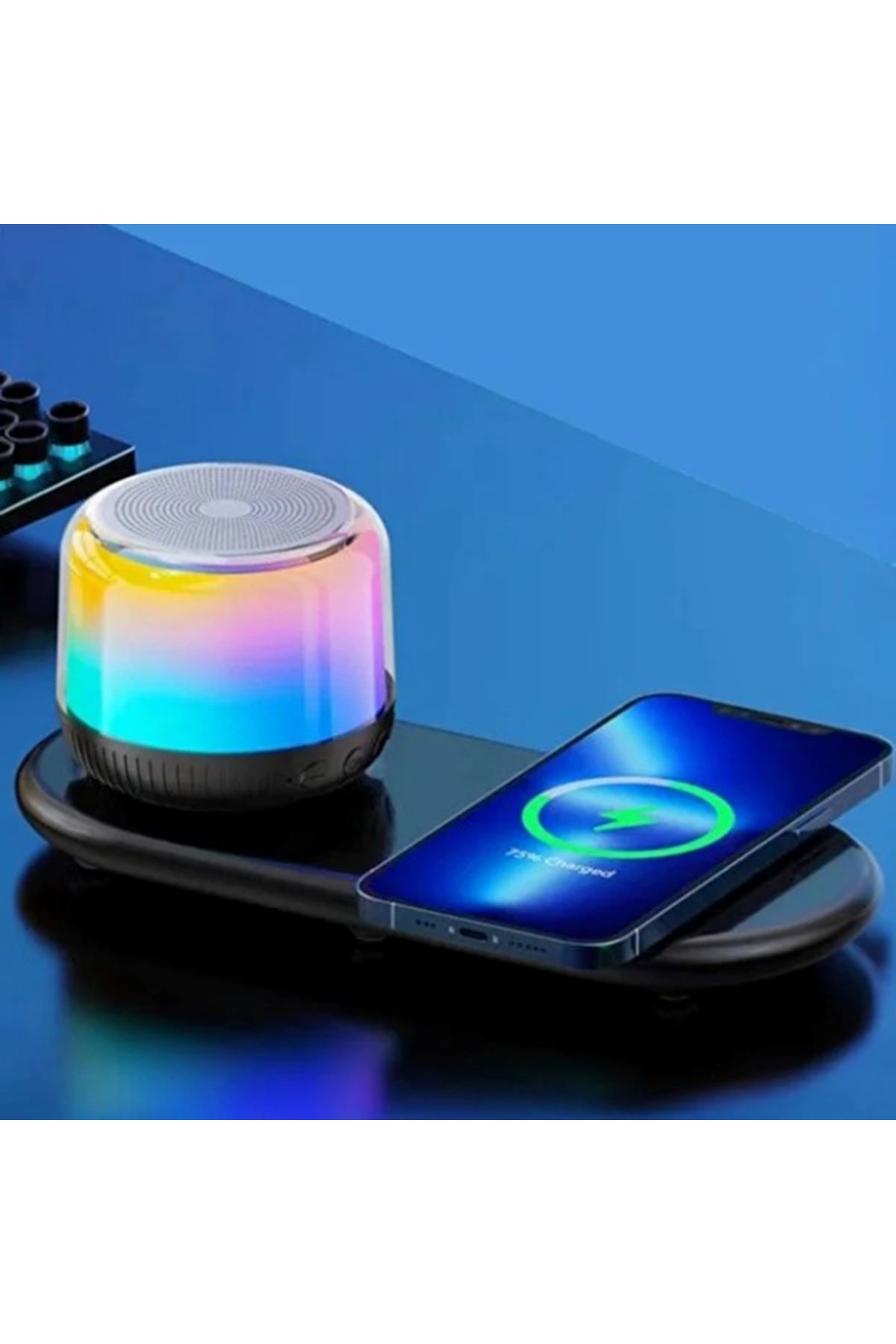 Kablosuz Şarj Standlı Bluetooth Hoparlör
