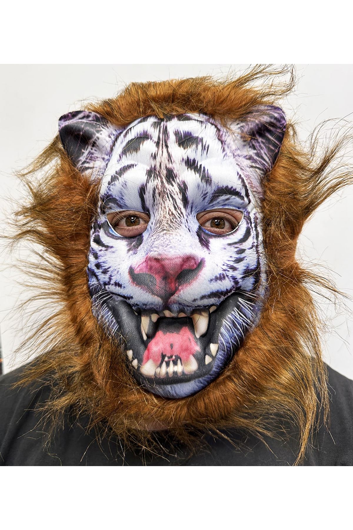 Kahverengi Saçlı Dişli Kurt Maskesi Mega Peluş 12 No