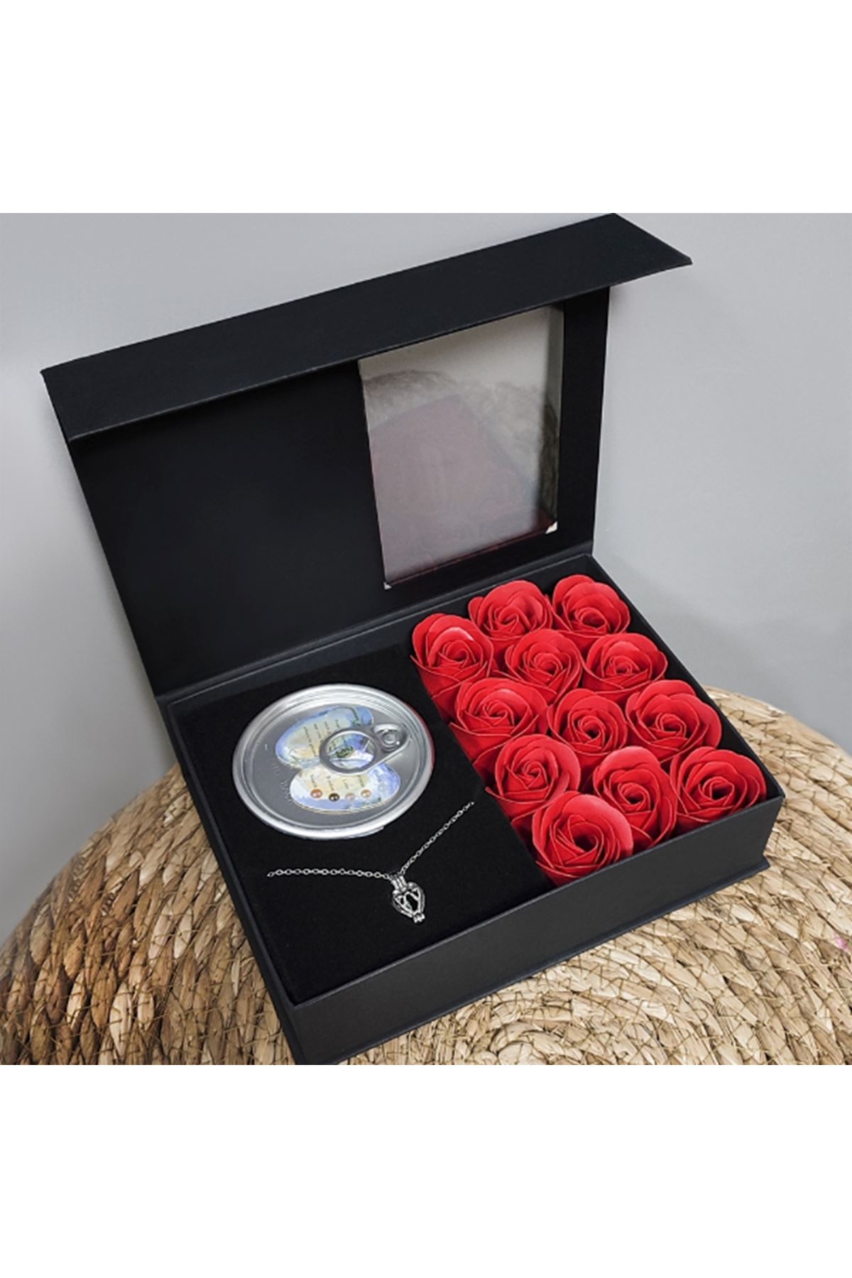 Romantik Gül ve İstiridye İnci Kolye Seti