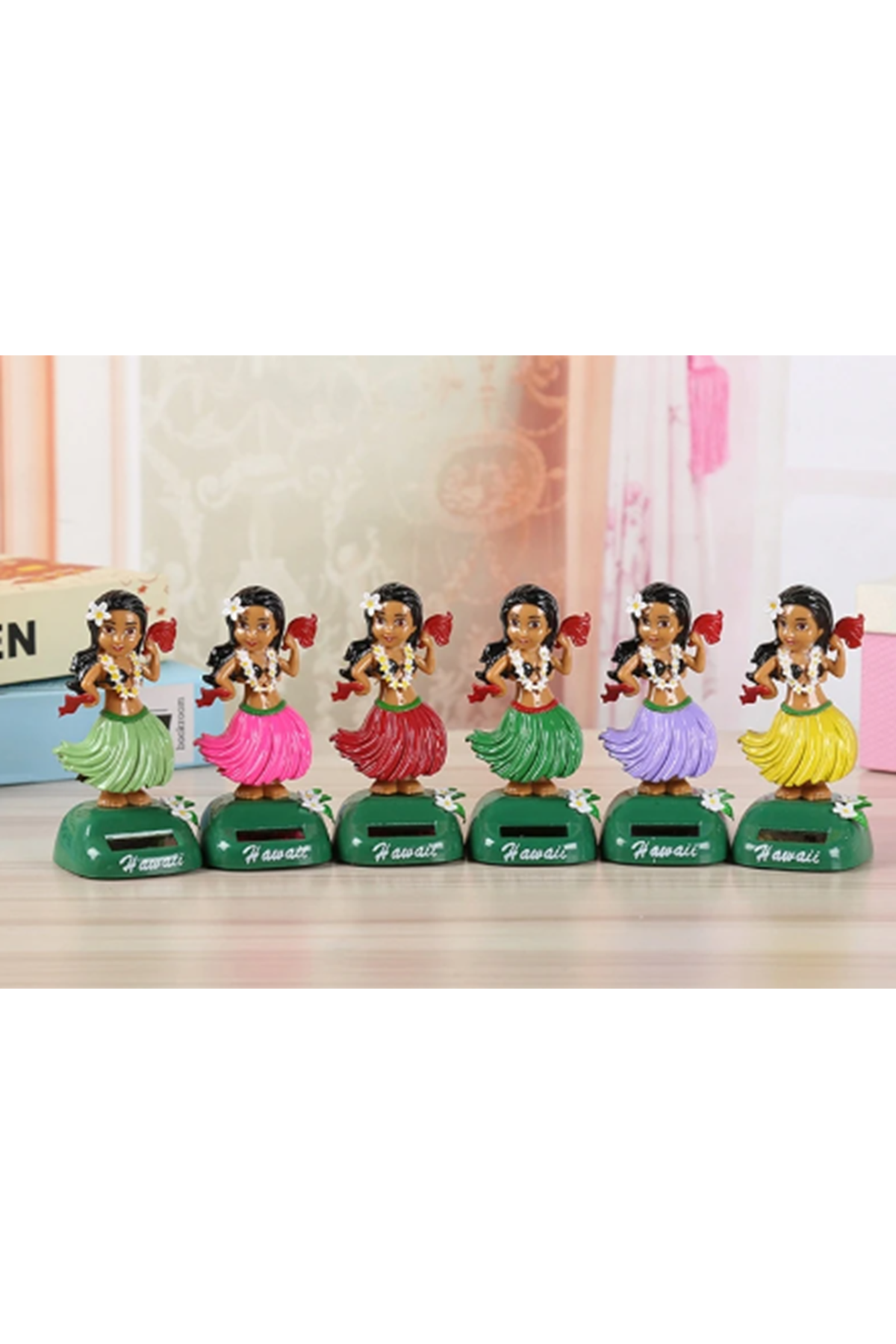 Güneş Enerjili Solar Dans Eden Kız Büyük Boy