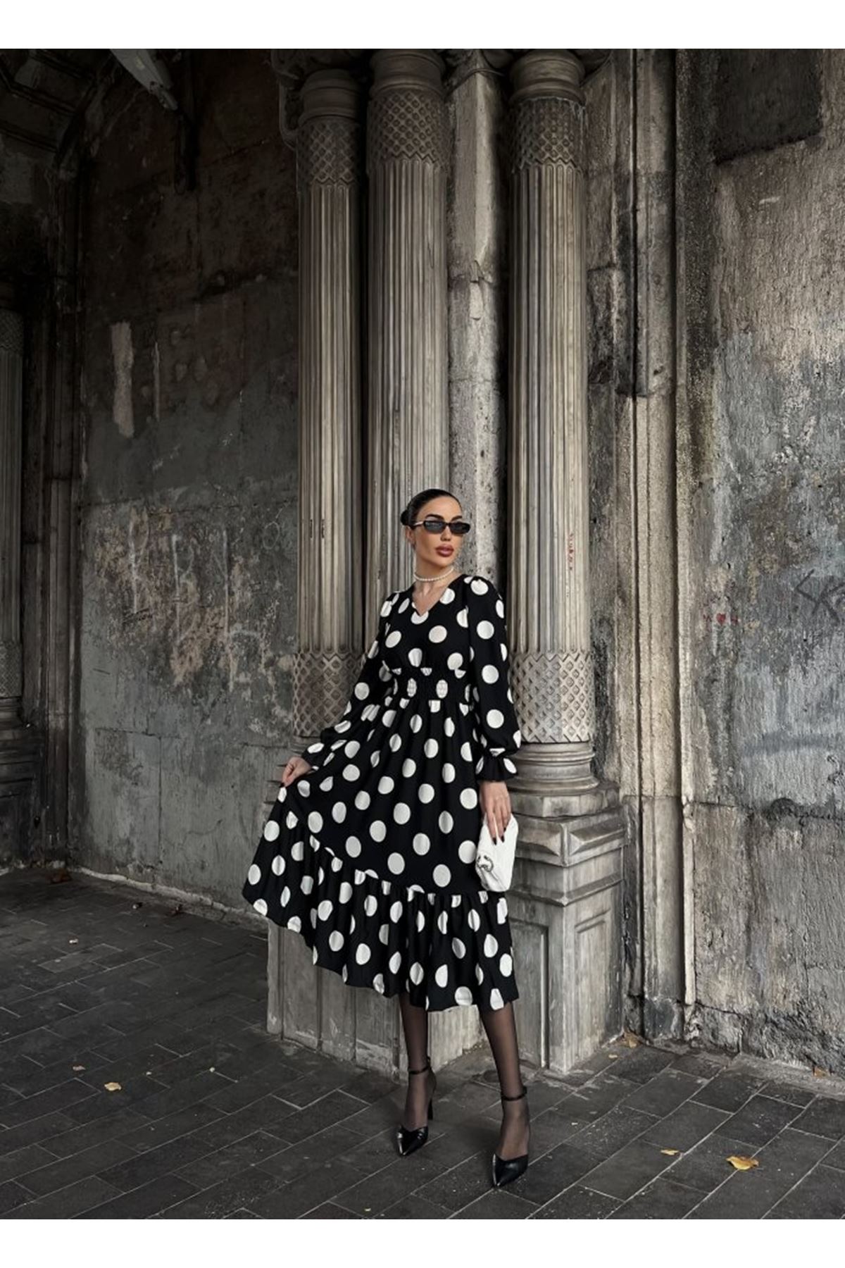 Kadın Uzun Kollu V Yakalı Beli Lastikli Puantiyeli Uzun Krep Elbise