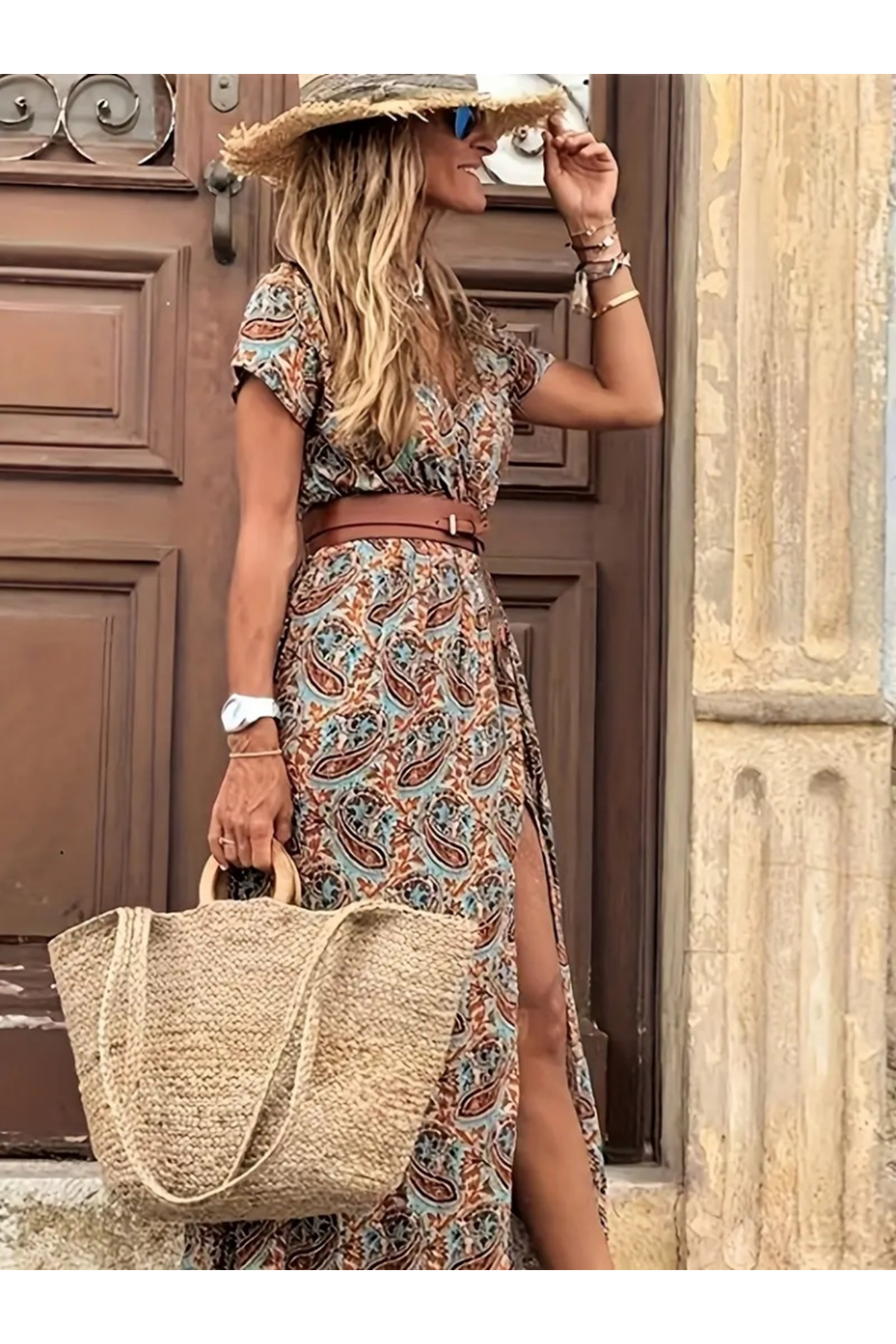 Kadın Kısa Kollu V Yaka Etnik Desenli Yırtmaç Detay Süprem Elbise (kemersiz)